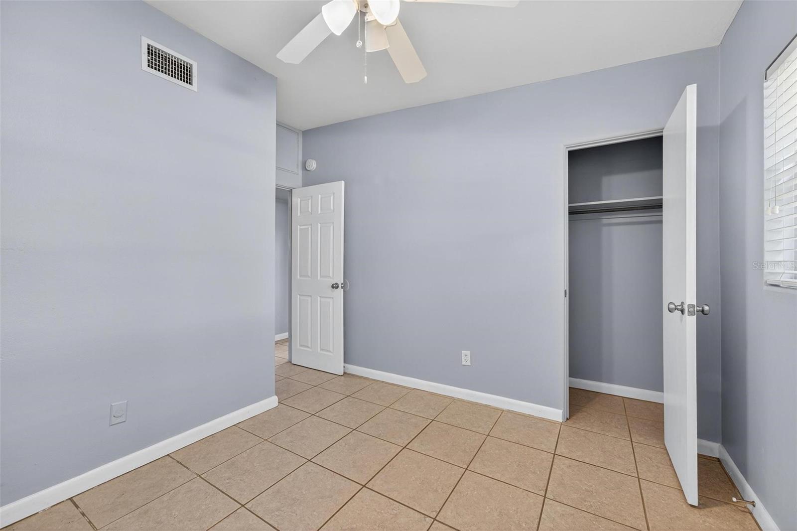 Image 33 of 42 For 3015 Tampico Drive
