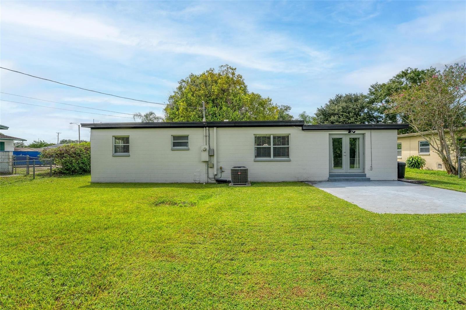 Image 38 of 42 For 3015 Tampico Drive