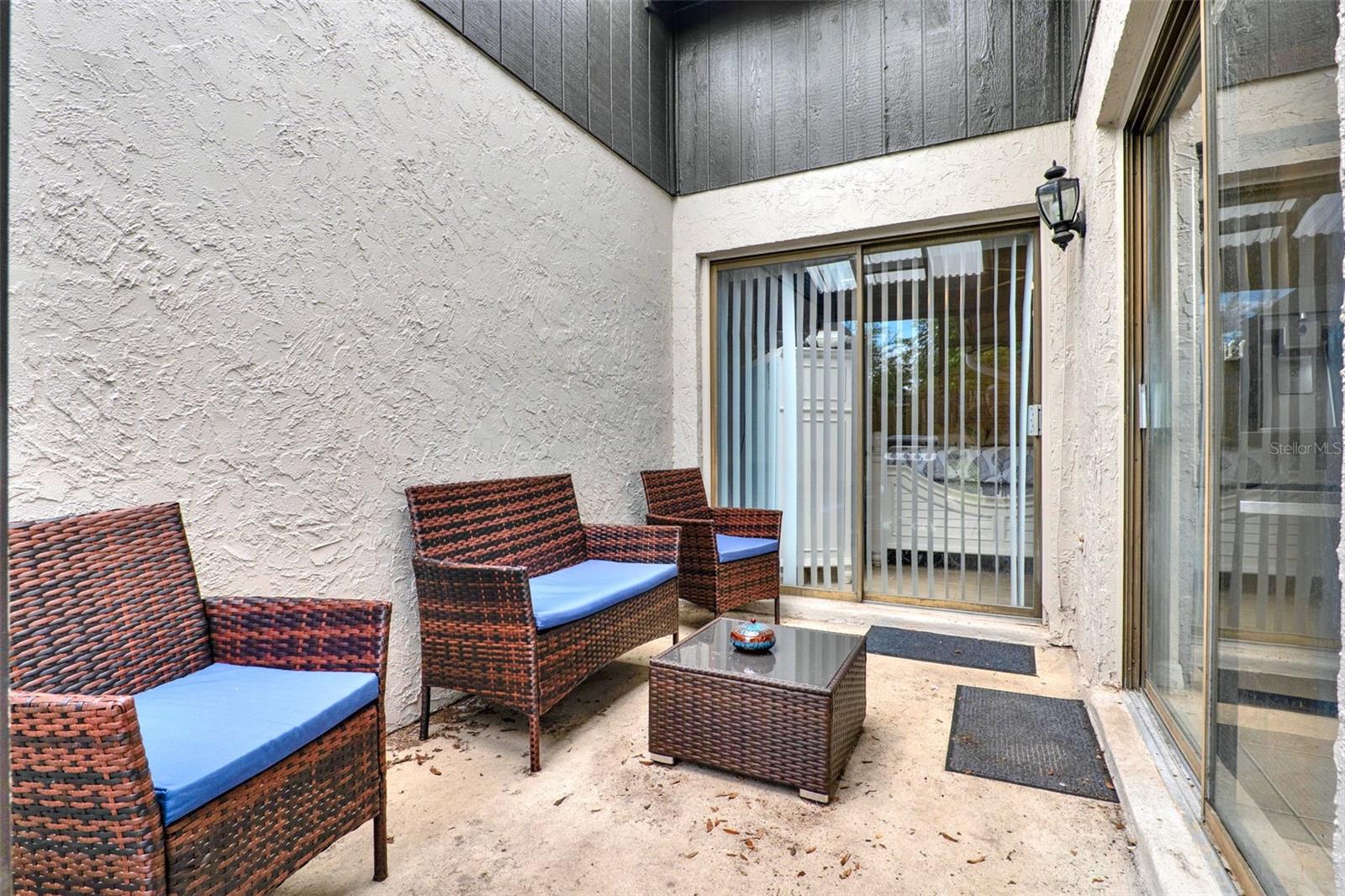 Image 24 of 57 For 212 Perth Court B
