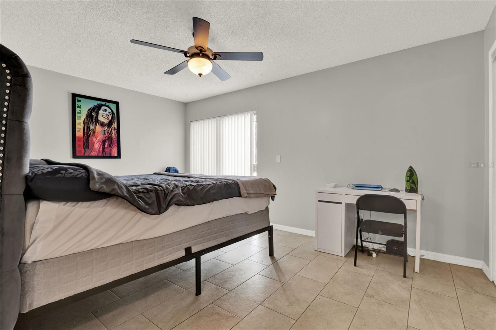 Image 45 of 57 For 212 Perth Court B
