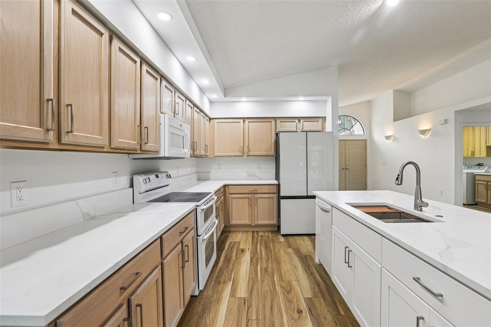 Image 11 of 32 For 533 Bent Oak Court