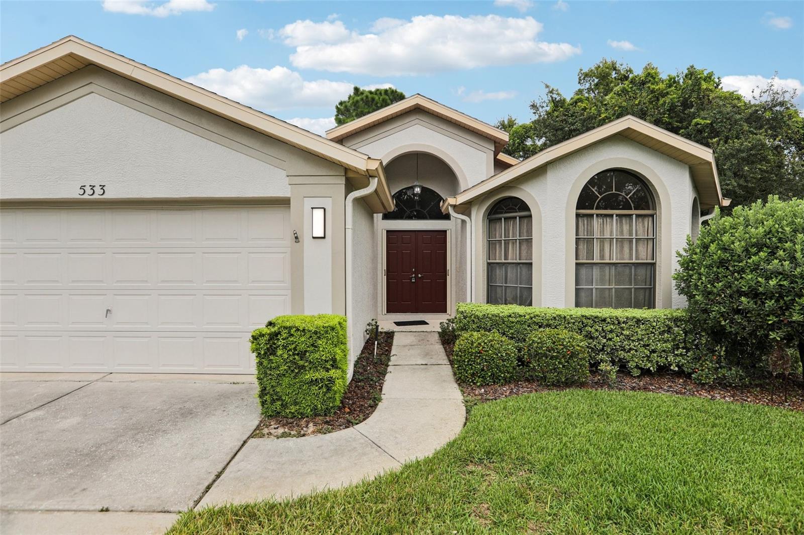 Image 4 of 32 For 533 Bent Oak Court