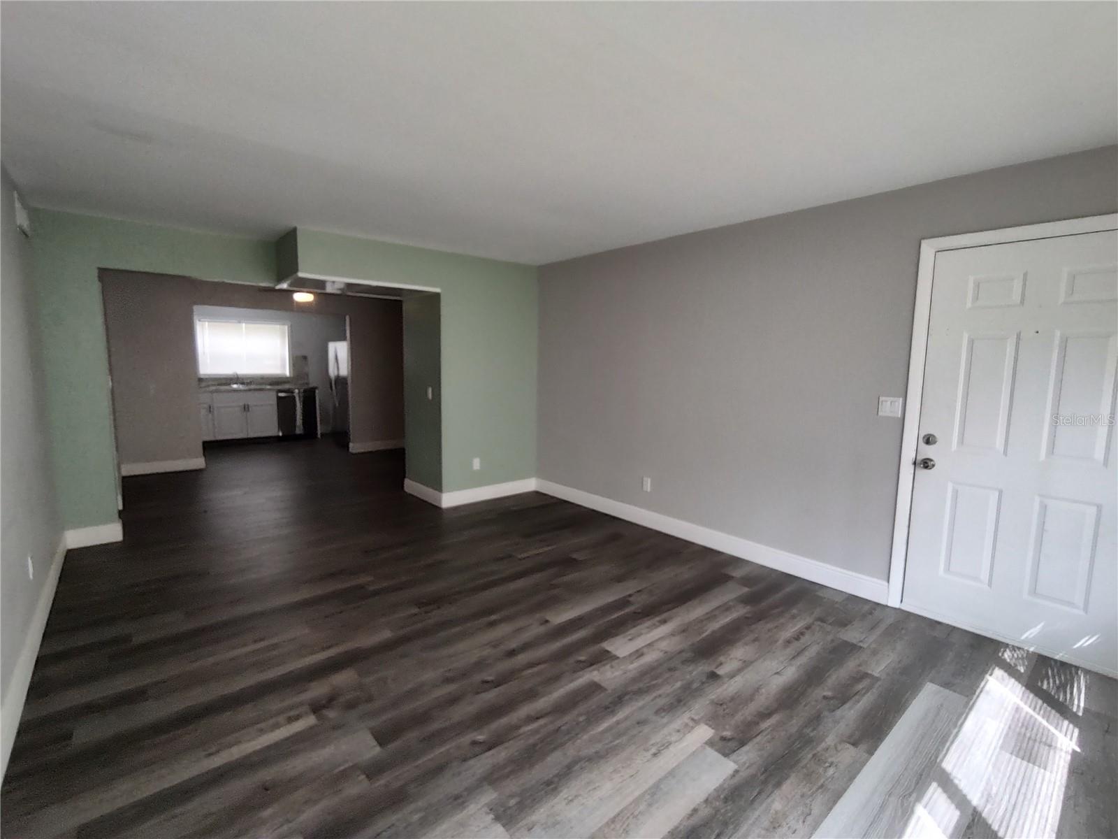 Image 12 of 32 For 320 Howry Avenue 1