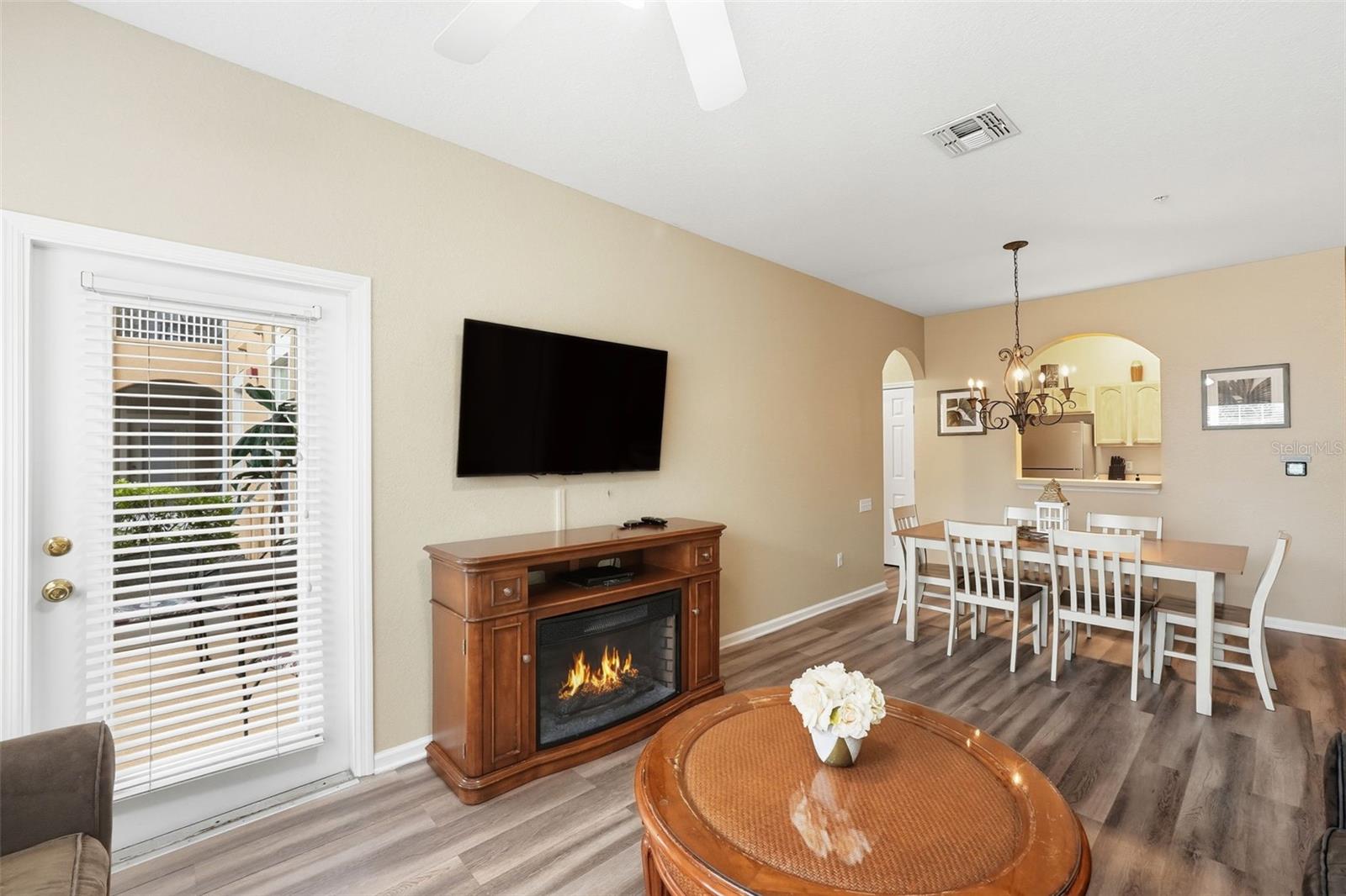 Image 15 of 37 For 2778 Almaton Loop 104