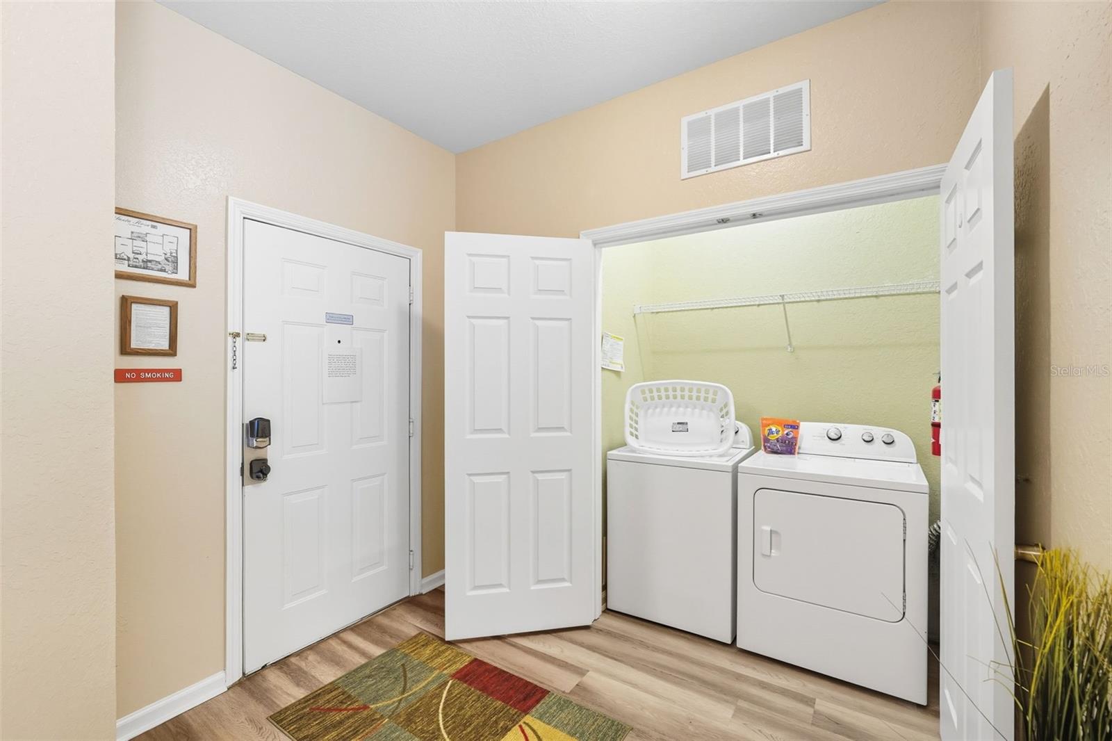 Image 23 of 37 For 2778 Almaton Loop 104