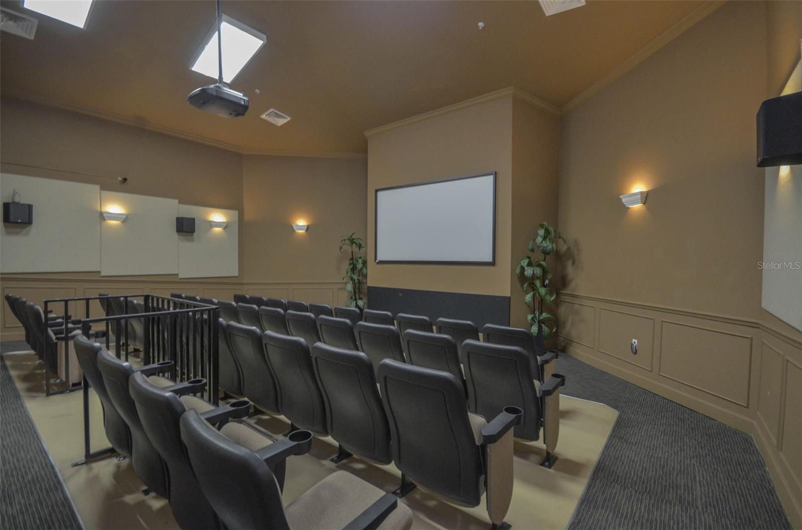 Image 33 of 37 For 2778 Almaton Loop 104