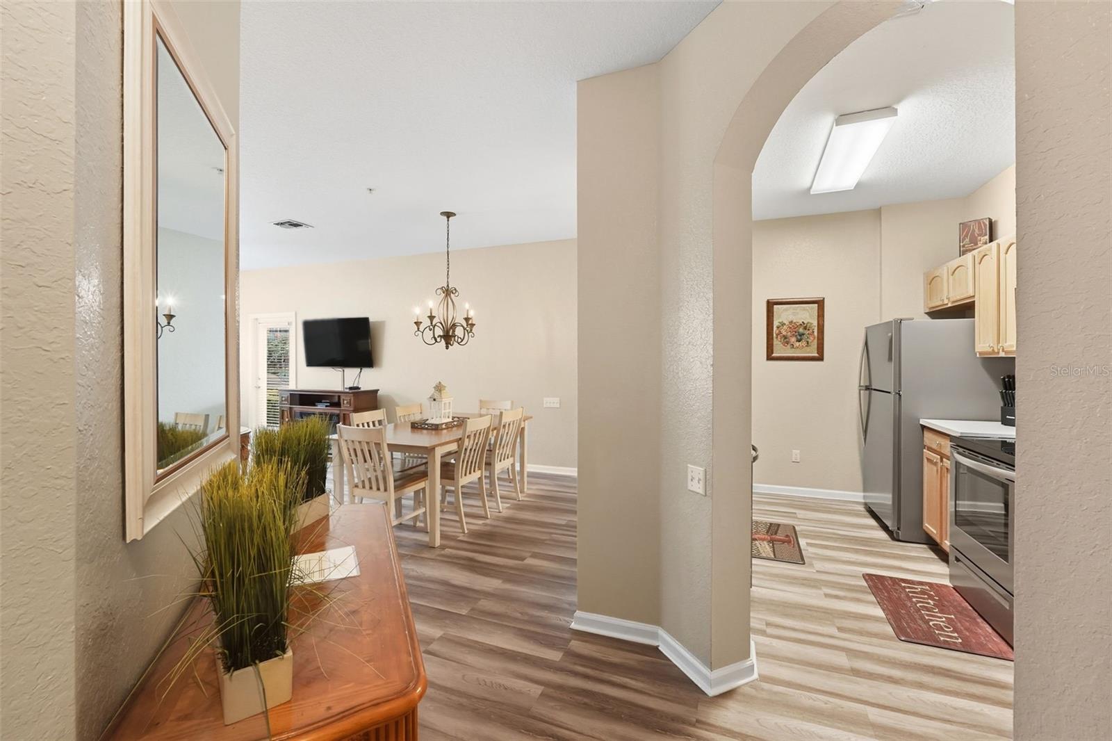 Image 4 of 37 For 2778 Almaton Loop 104