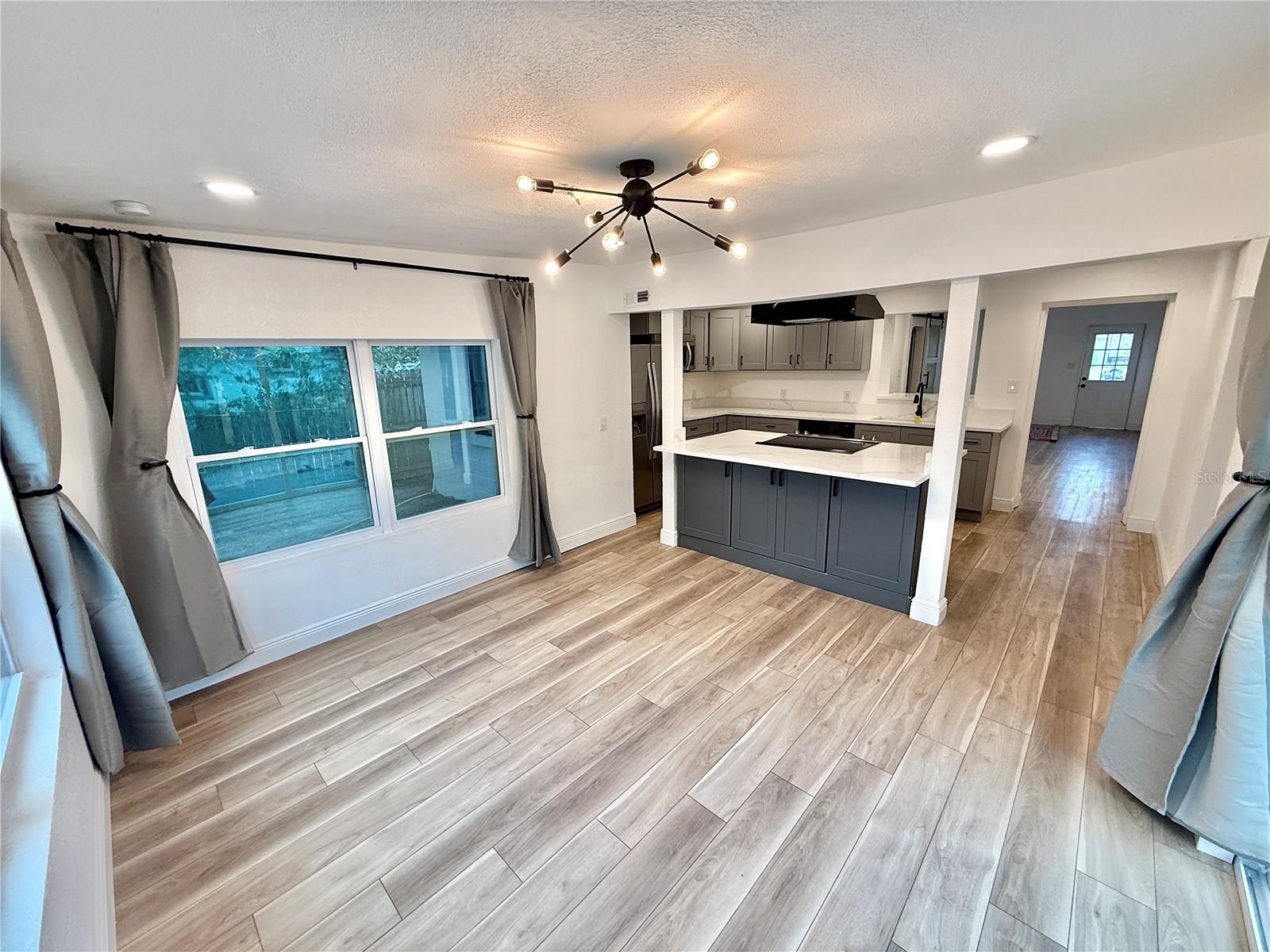 Image 12 of 22 For 1260 Seminola Boulevard