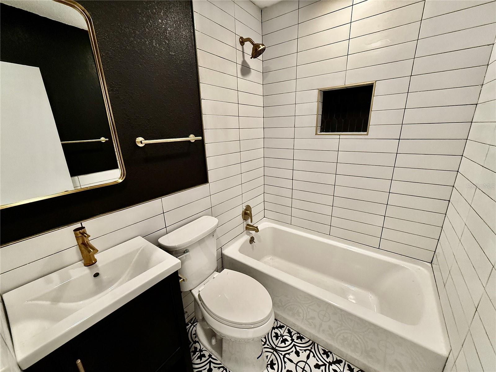 Image 7 of 22 For 1260 Seminola Boulevard