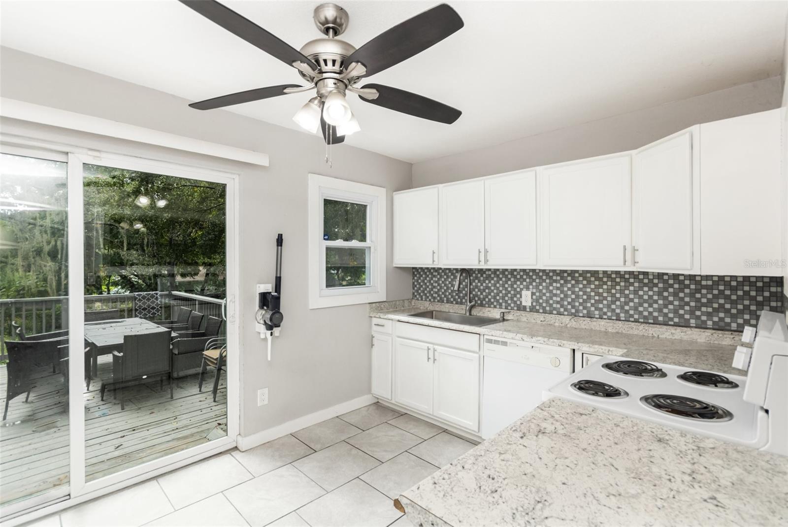 Image 10 of 29 For 6354 Ridge Terrace