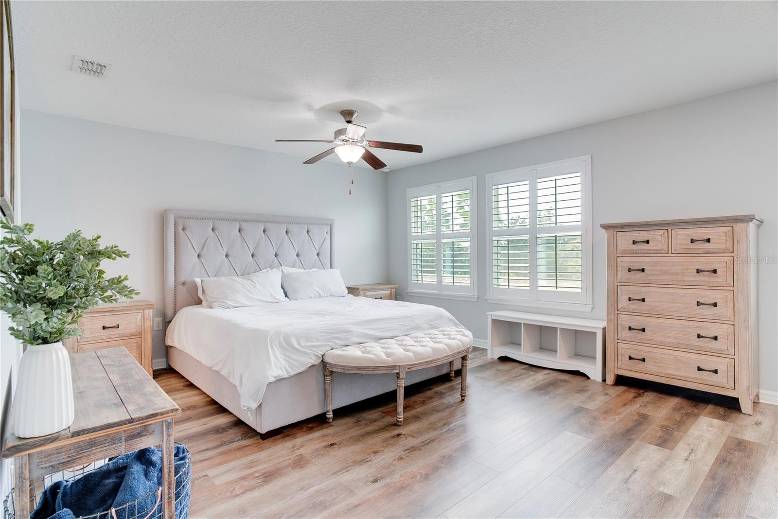 Image 16 of 32 For 15464 Blackbead Street 15464