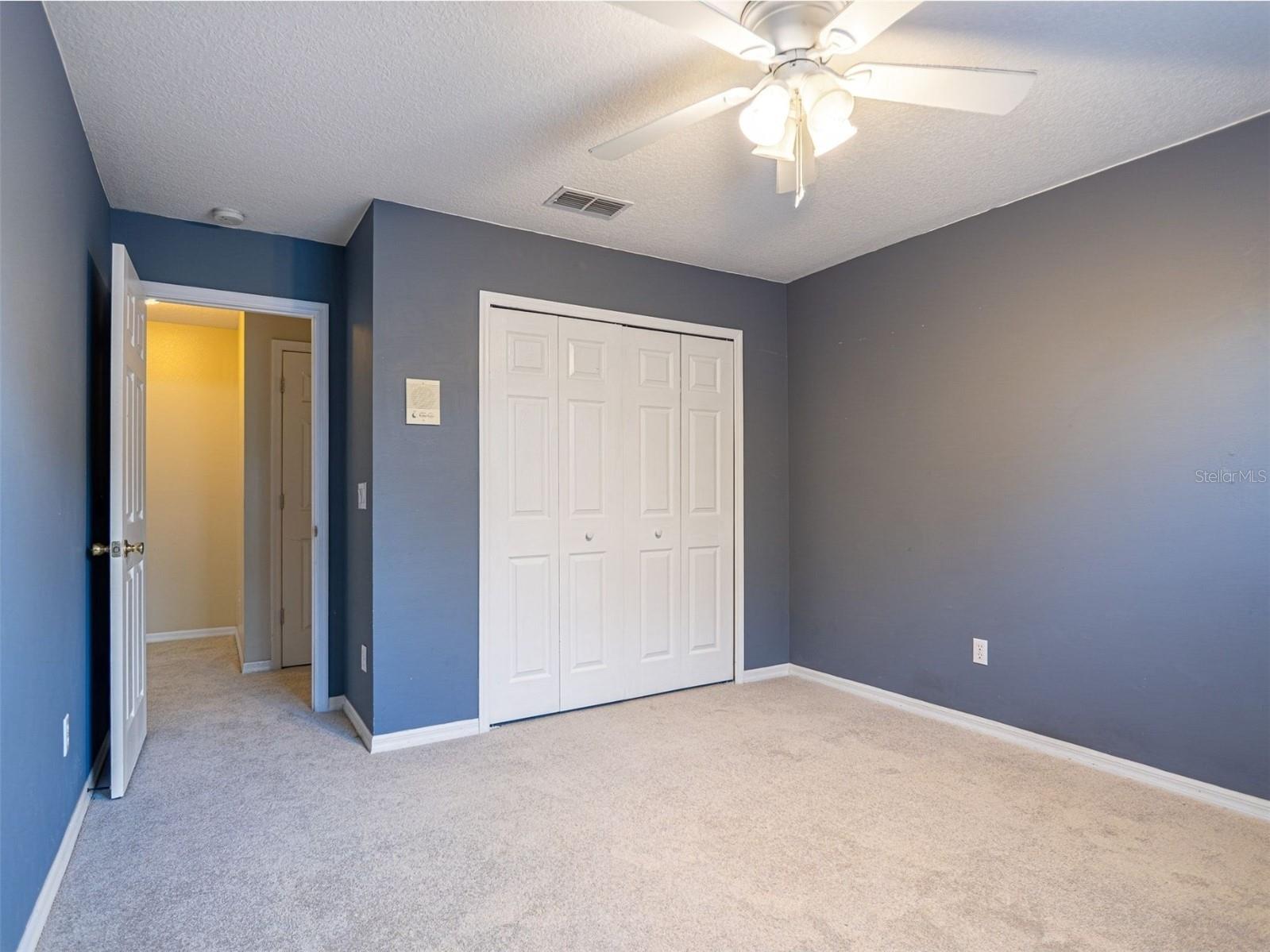 Image 33 of 41 For 5616 English Oak Court