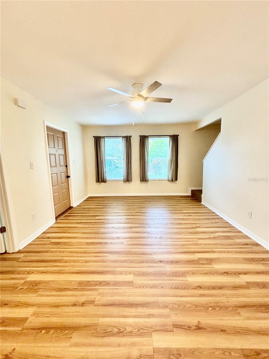 Image 6 of 25 For 513 Ramsdell Avenue