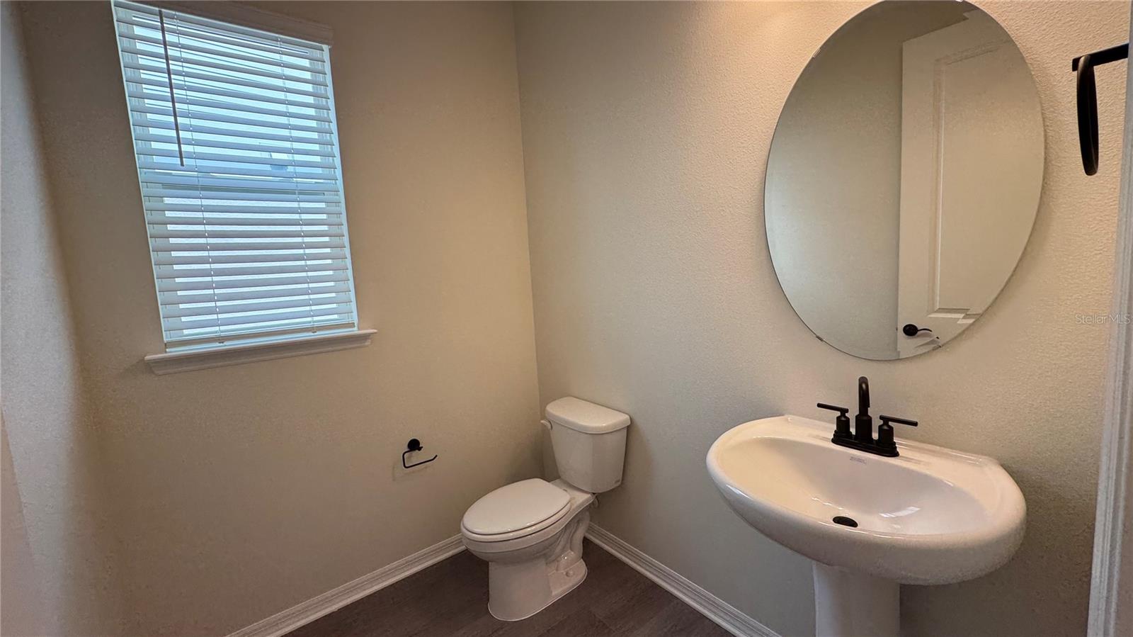 Image 9 of 50 For 6232 Argent Wood Drive