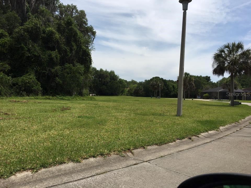 Image 4 of 6 For Sunrise Villas Lane