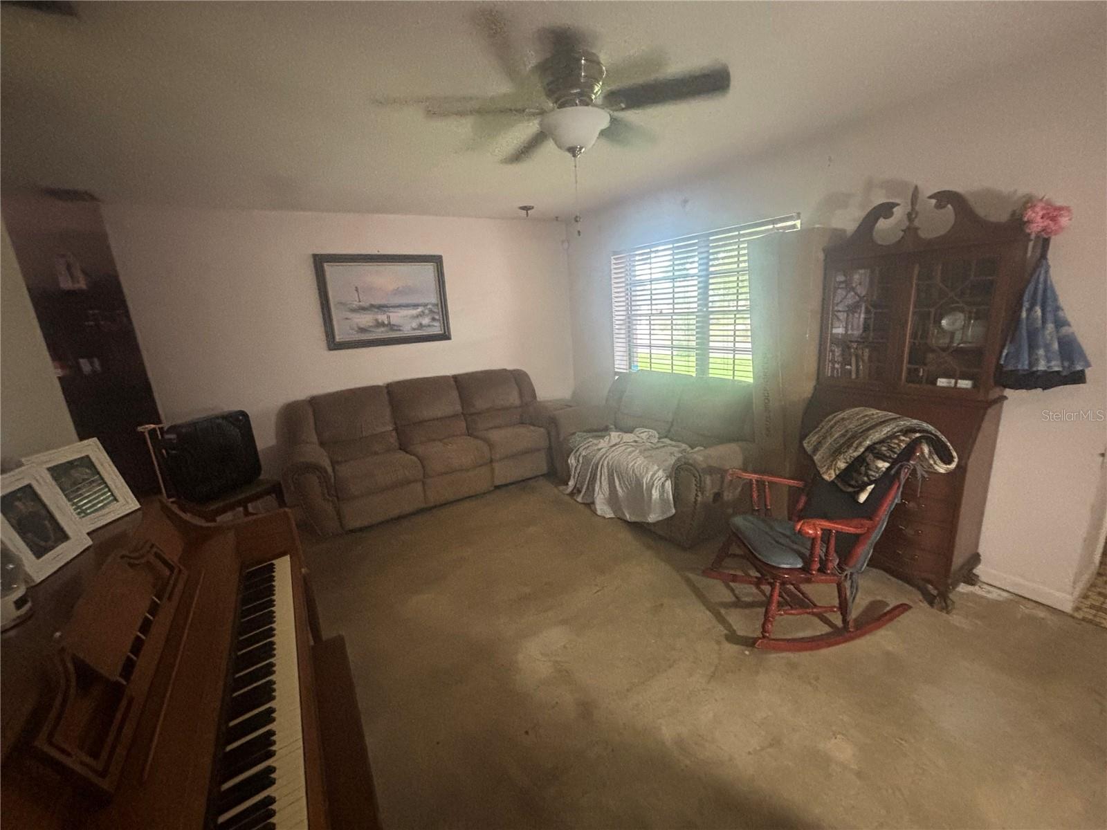 Image 3 of 15 For 612 Rodney Drive