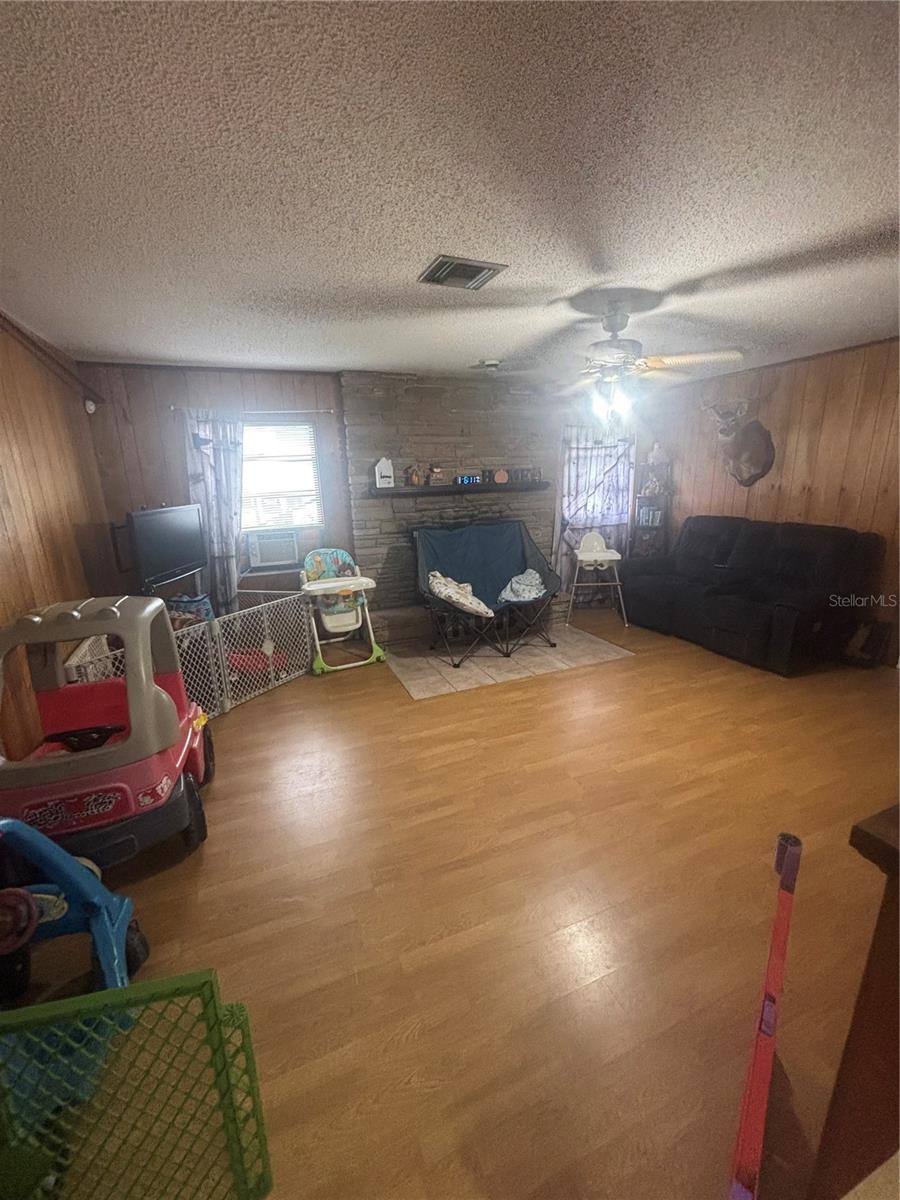 Image 6 of 15 For 612 Rodney Drive