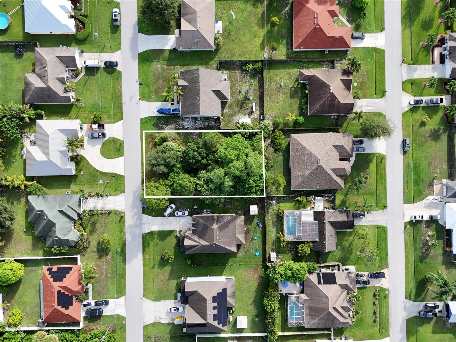 Image 6 of 20 For 1080 Ingrassina Avenue