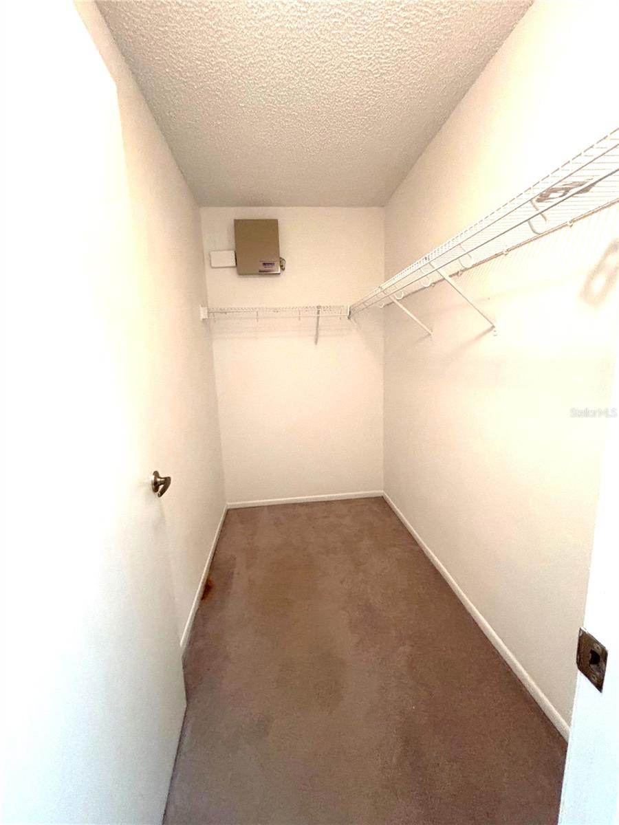 Image 11 of 32 For 2586 Alena Place