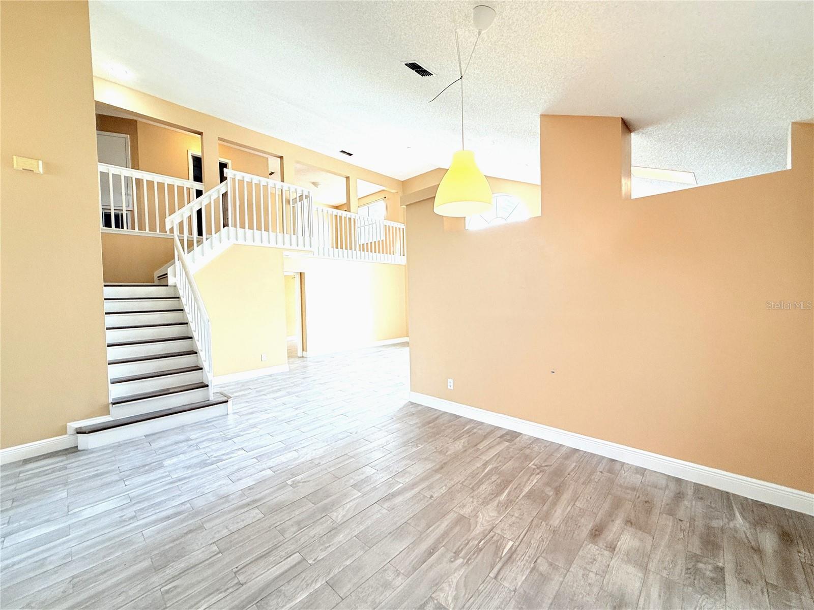 Image 4 of 24 For 8230 Woodsworth Drive