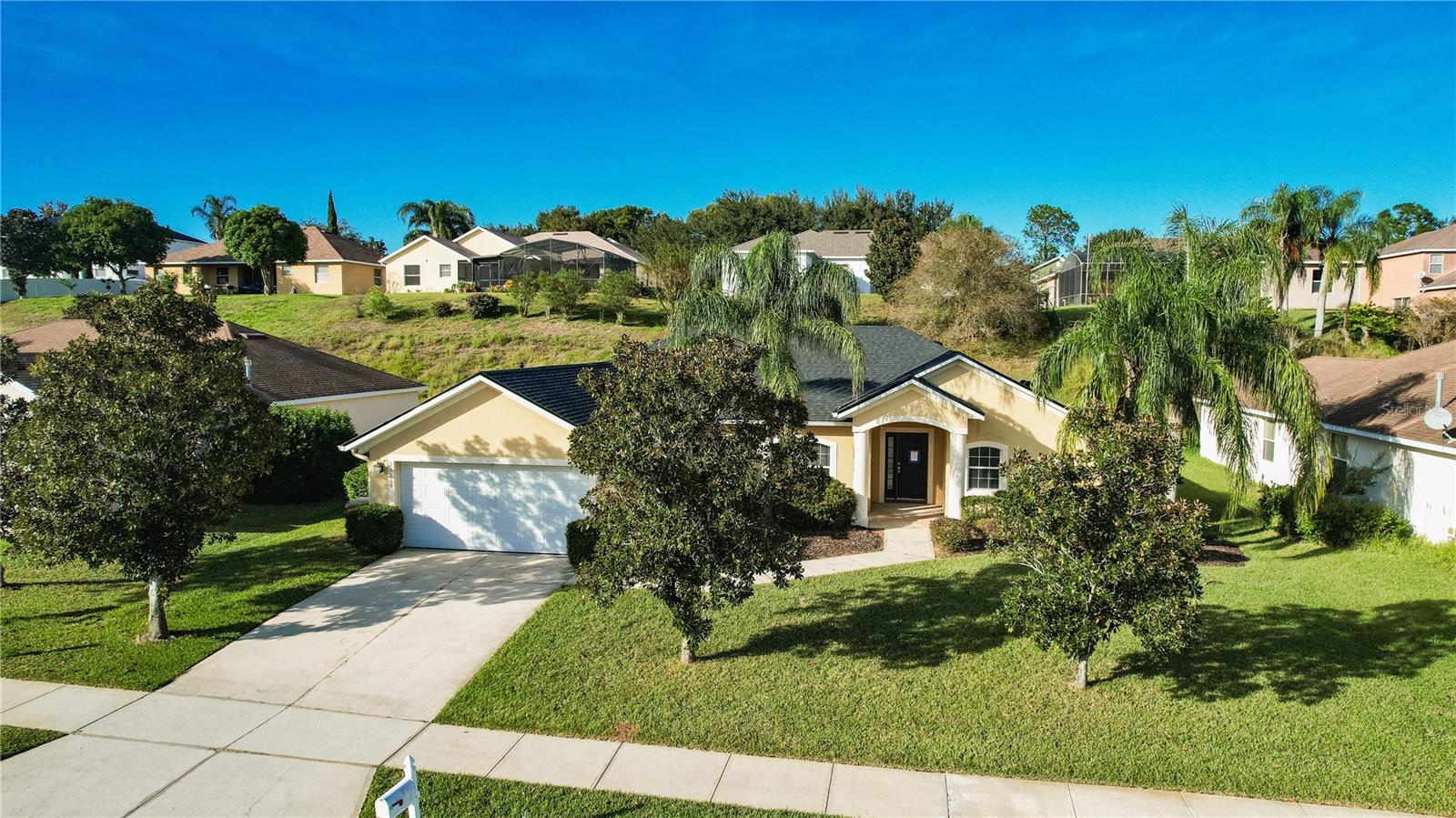 Image 17 of 25 For 13039 Antique Oak Street