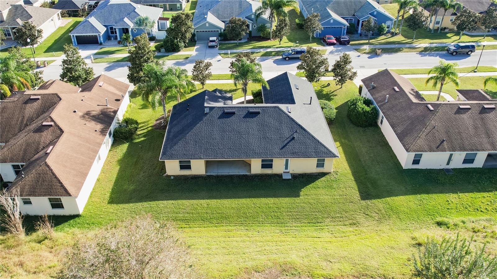 Image 18 of 25 For 13039 Antique Oak Street