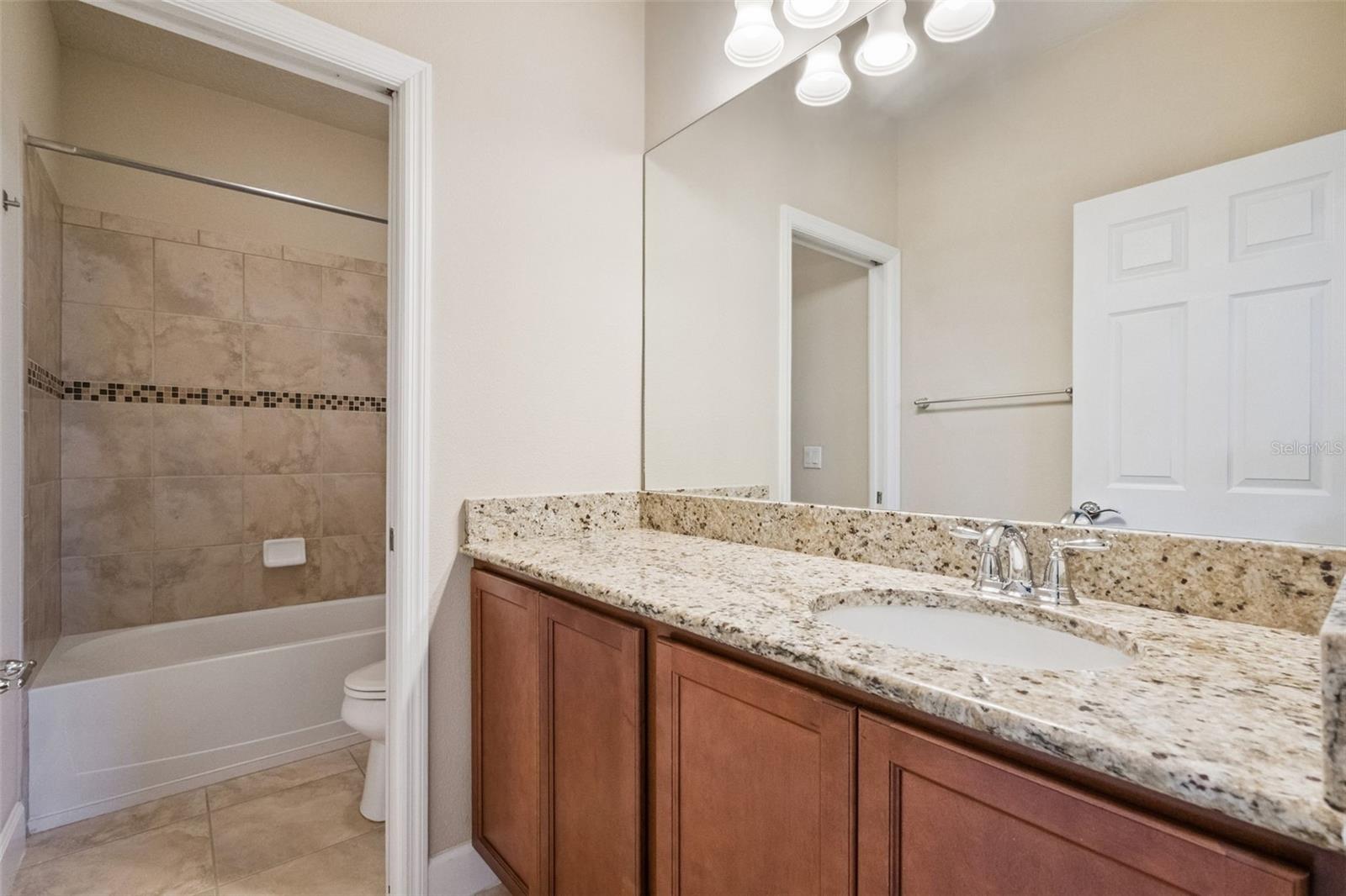 Image 23 of 67 For 11807 Padua Lane