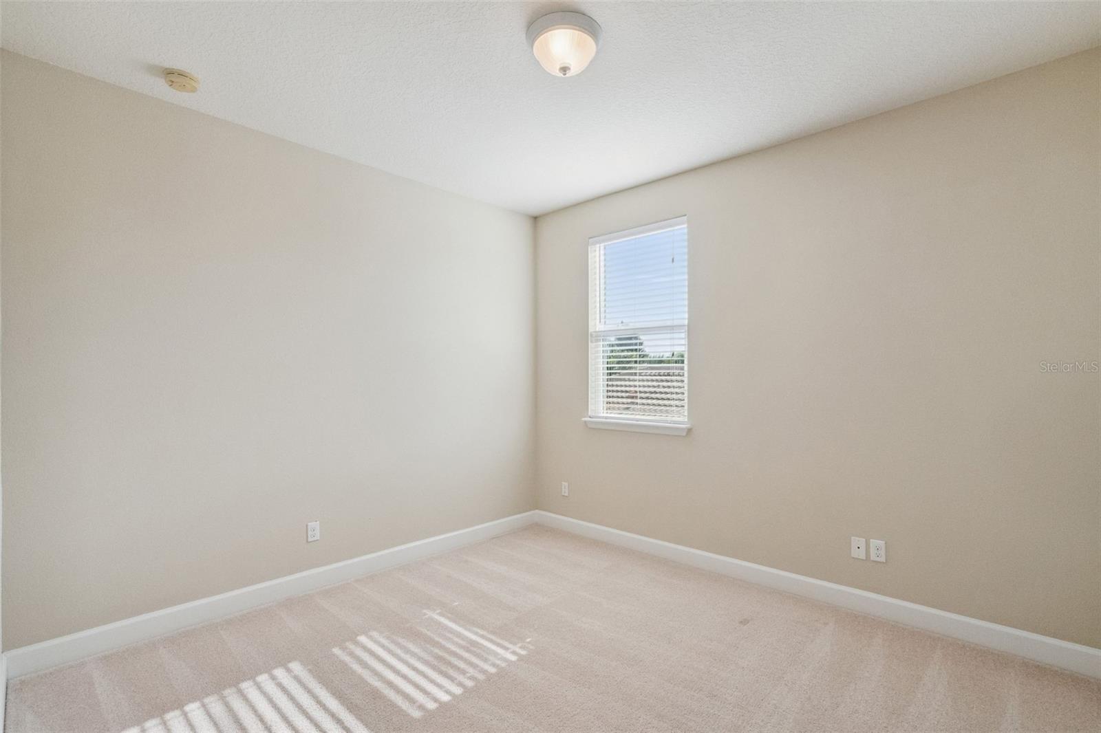 Image 25 of 67 For 11807 Padua Lane