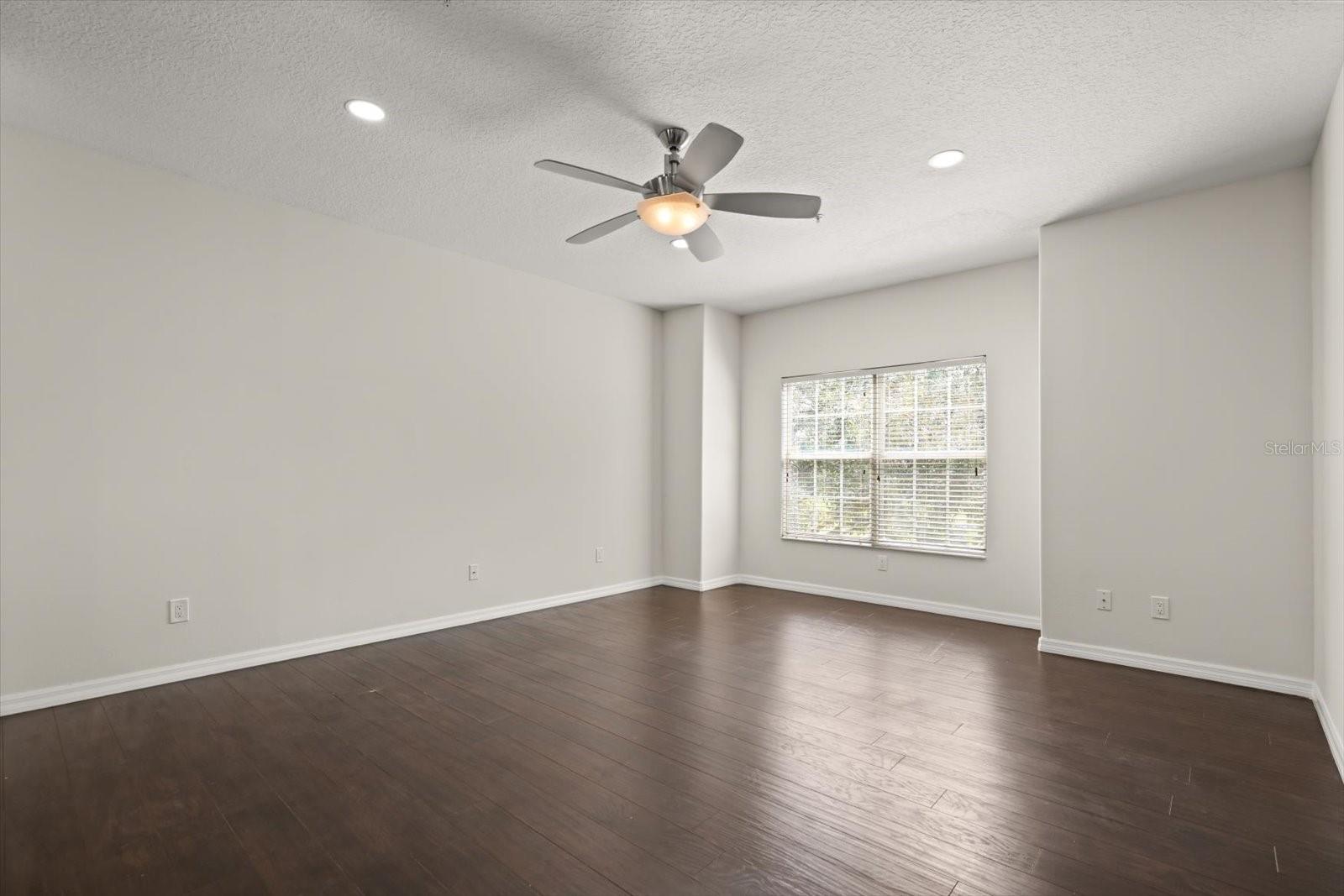 Image 16 of 40 For 1828 Grand Rue Drive