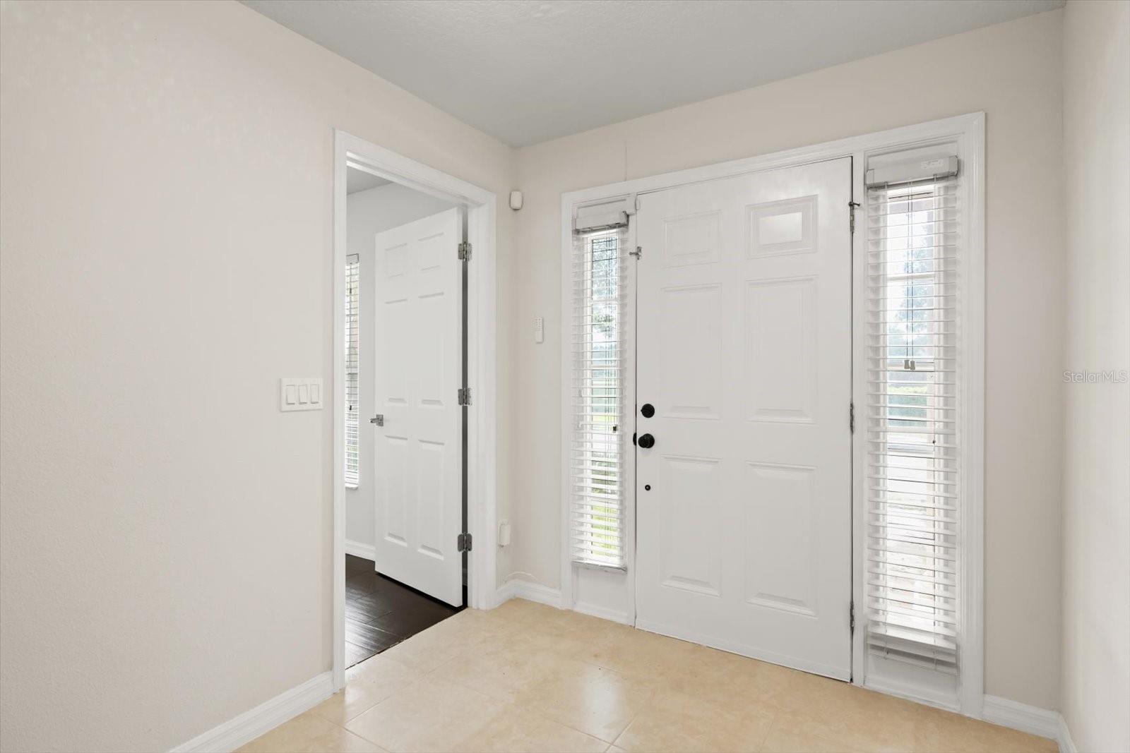 Image 4 of 40 For 1828 Grand Rue Drive