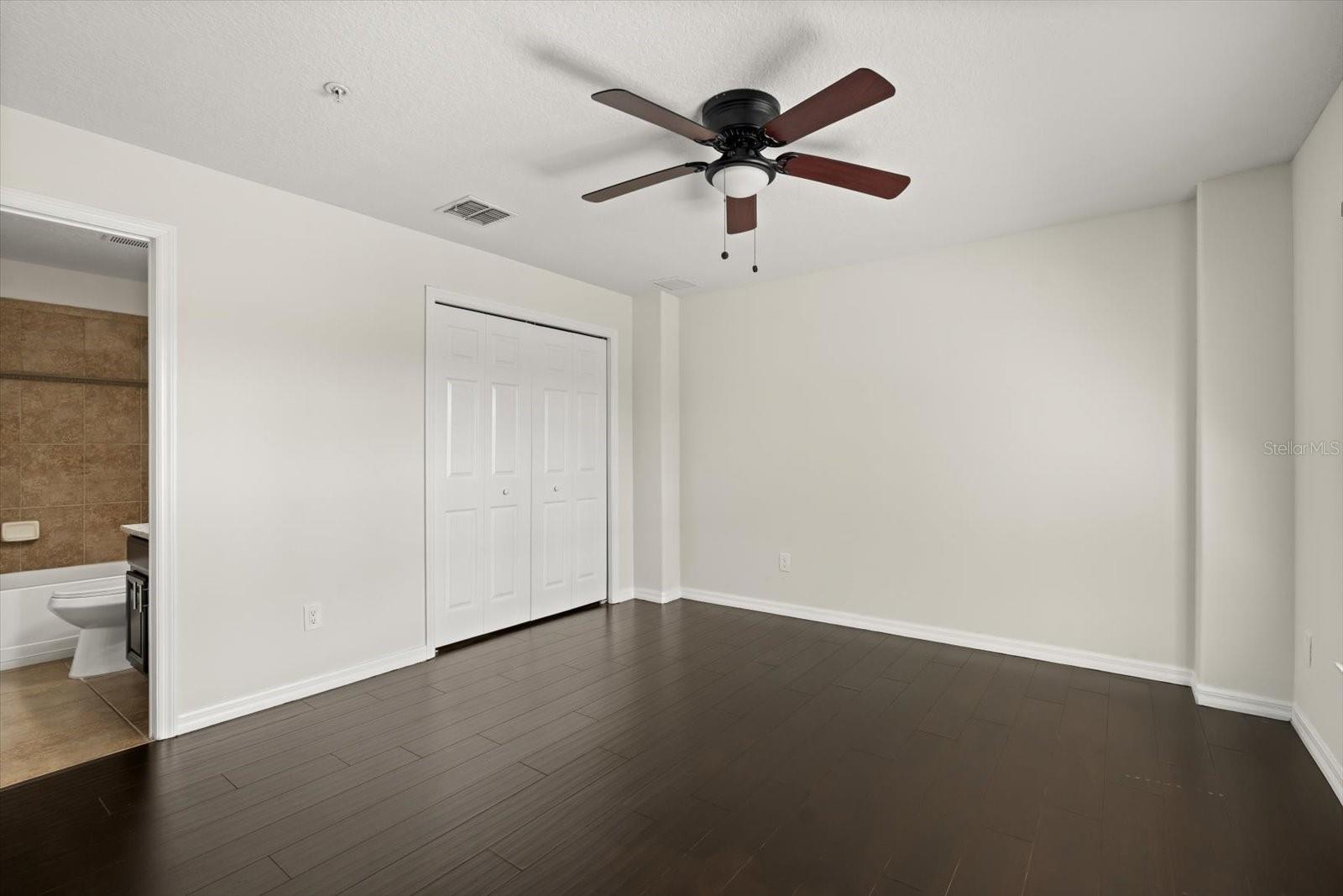 Image 5 of 40 For 1828 Grand Rue Drive