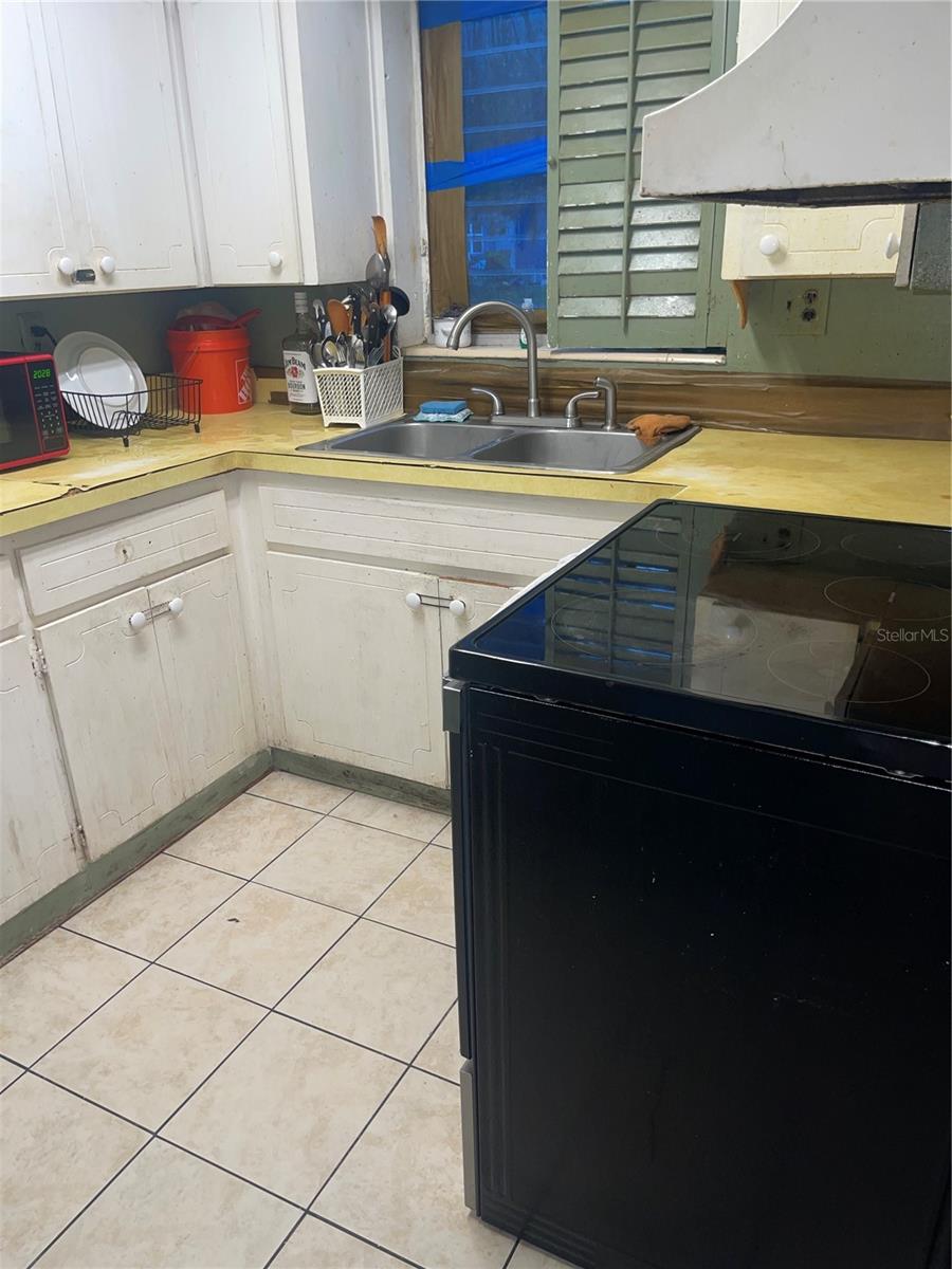 Image 15 of 20 For 2561 Parkway Street