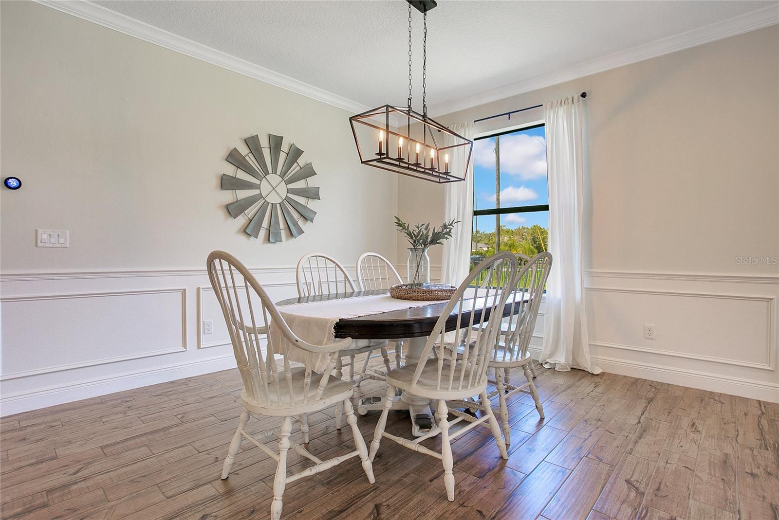 Image 11 of 46 For 6053 Dallas Boulevard