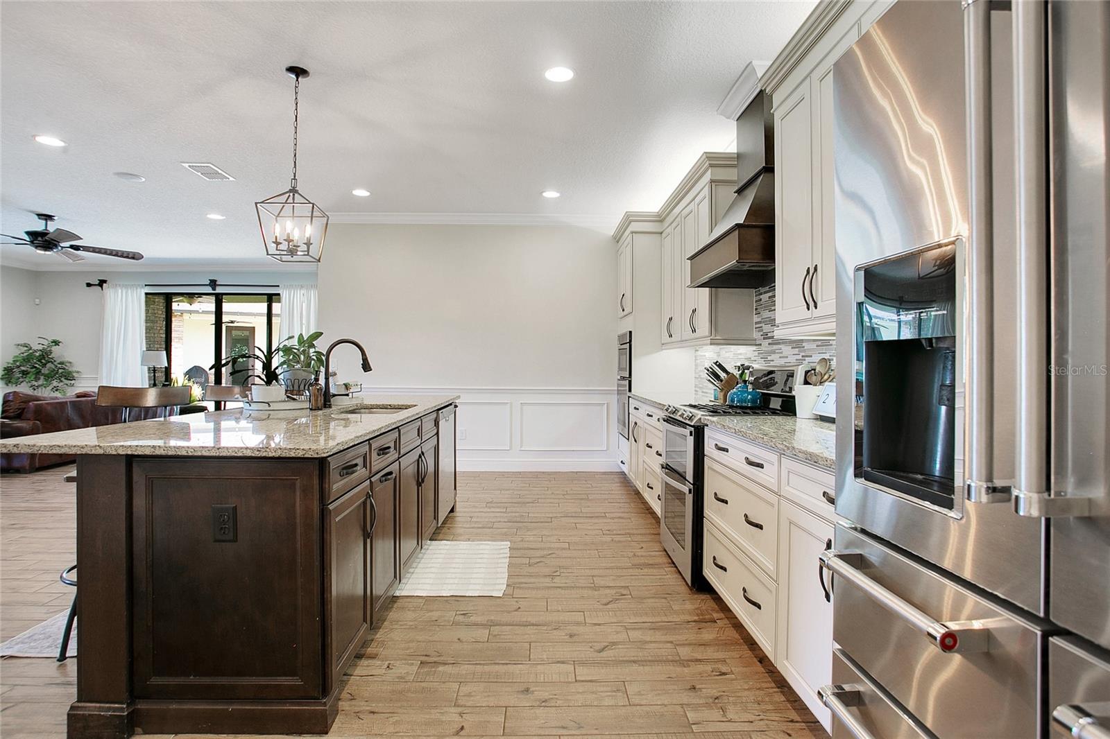 Image 13 of 46 For 6053 Dallas Boulevard