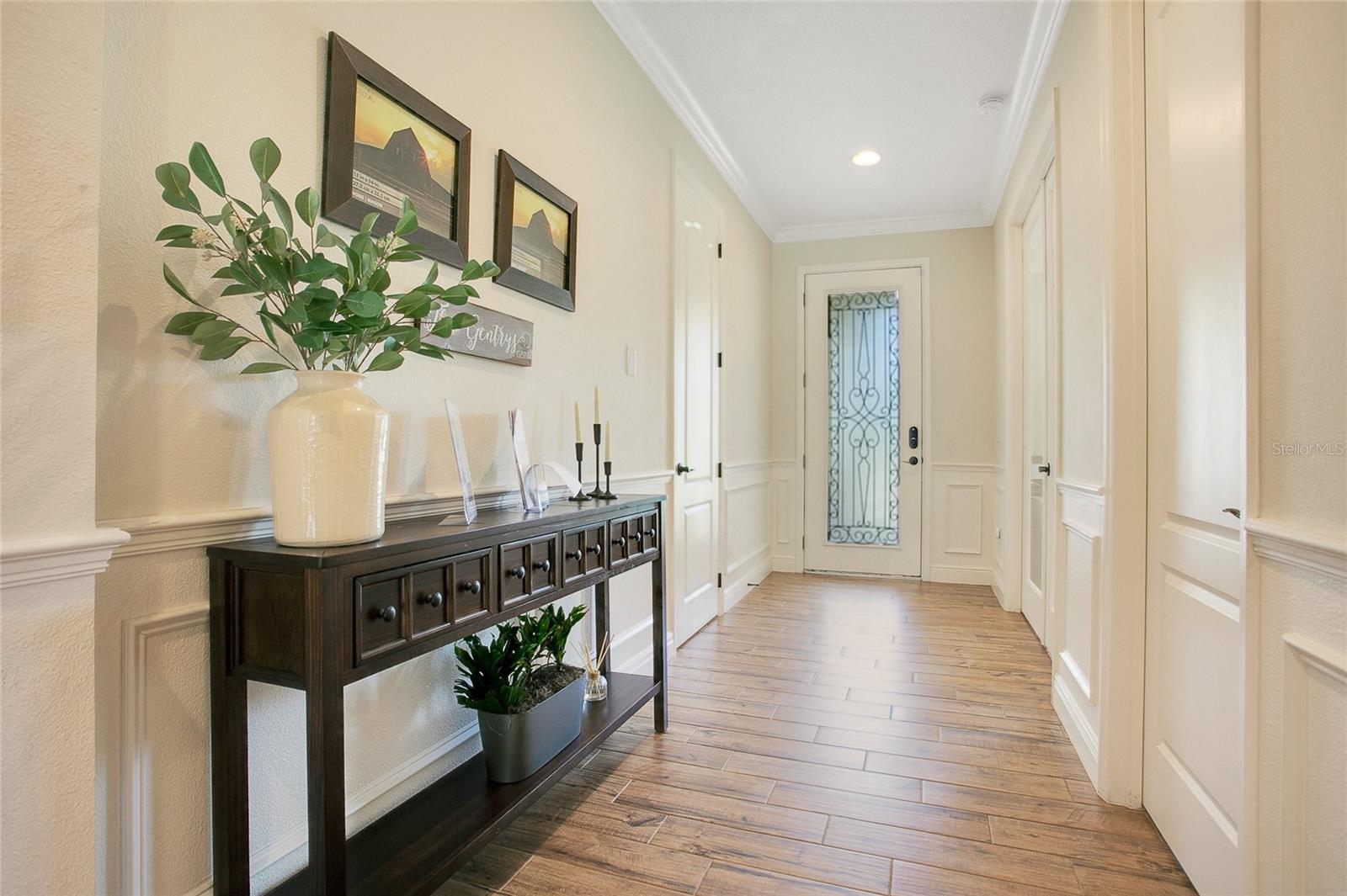 Image 20 of 46 For 6053 Dallas Boulevard