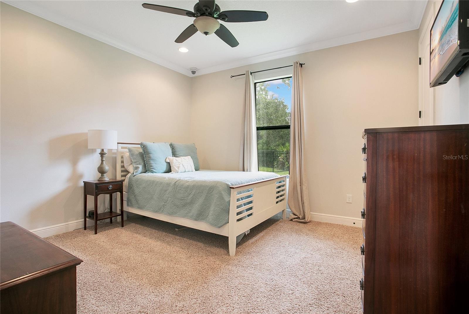 Image 21 of 46 For 6053 Dallas Boulevard