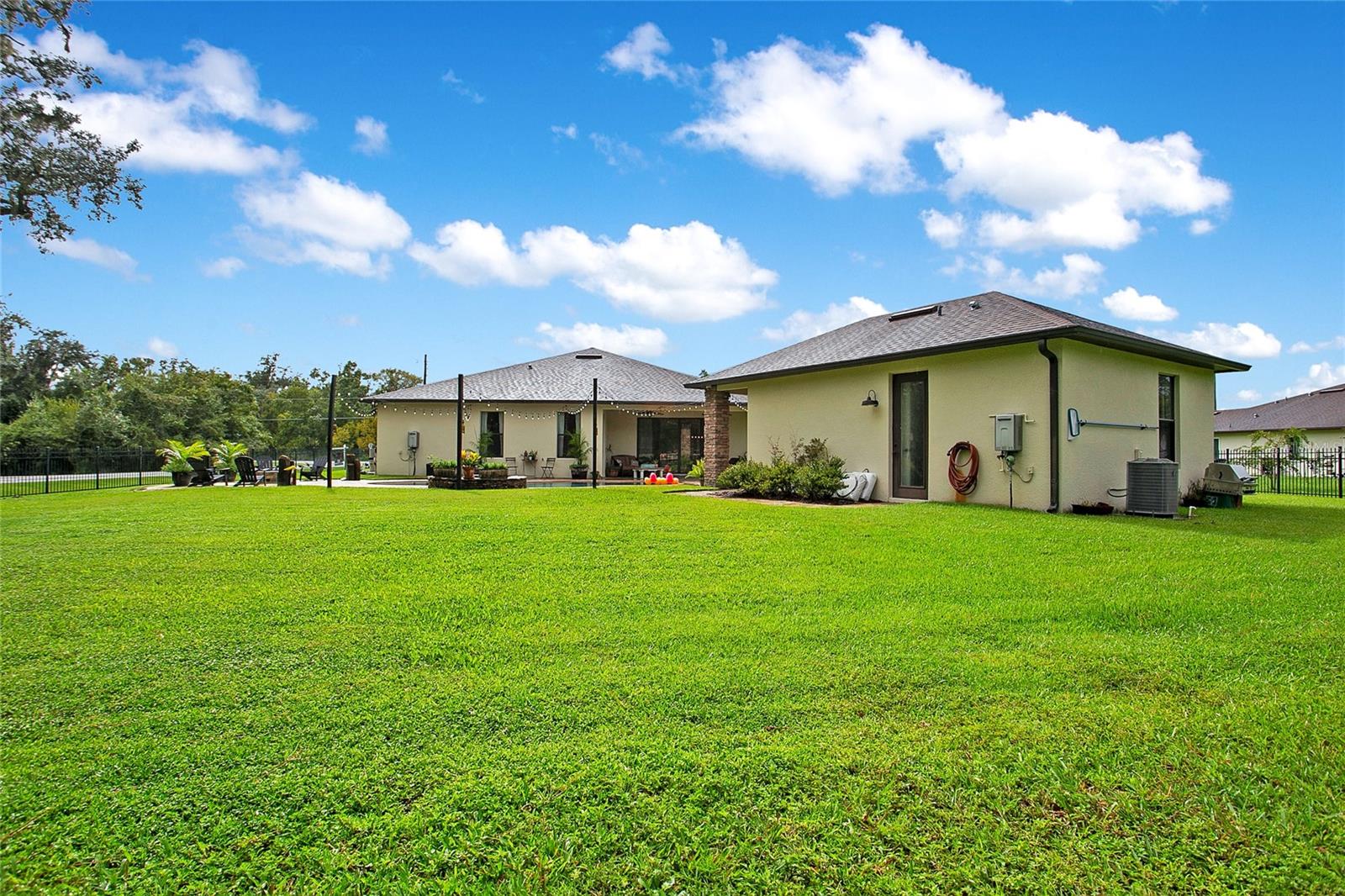 Image 36 of 46 For 6053 Dallas Boulevard