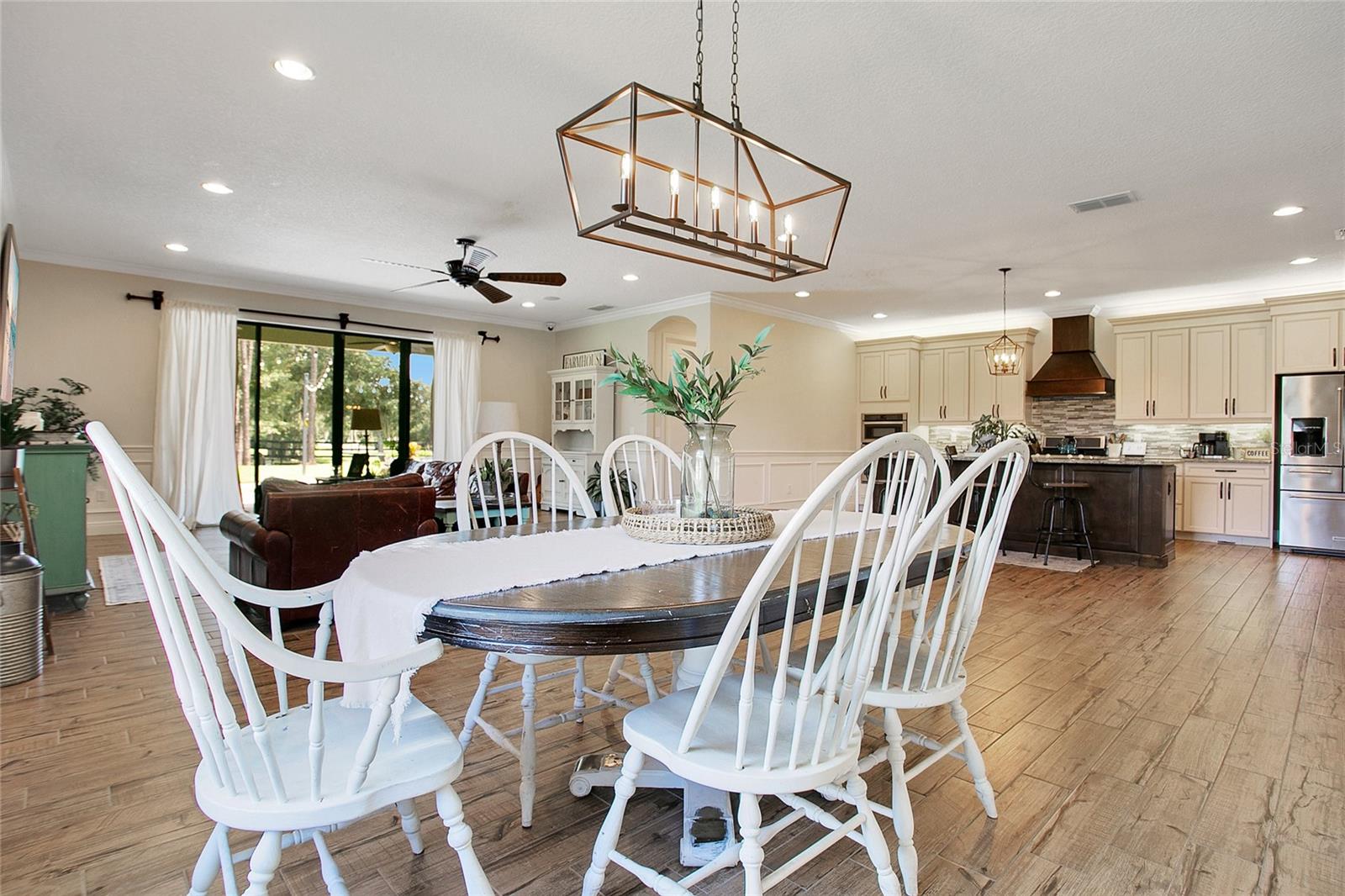 Image 8 of 46 For 6053 Dallas Boulevard