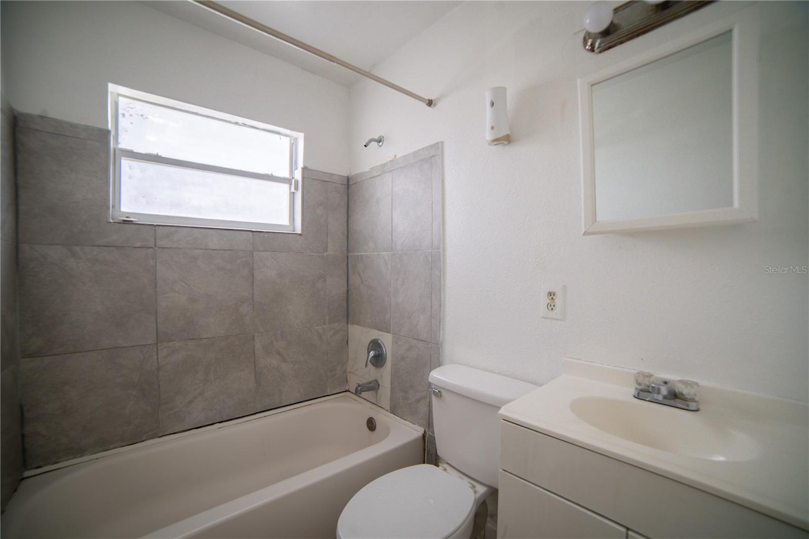 Image 5 of 28 For 4812 Elkmont Road
