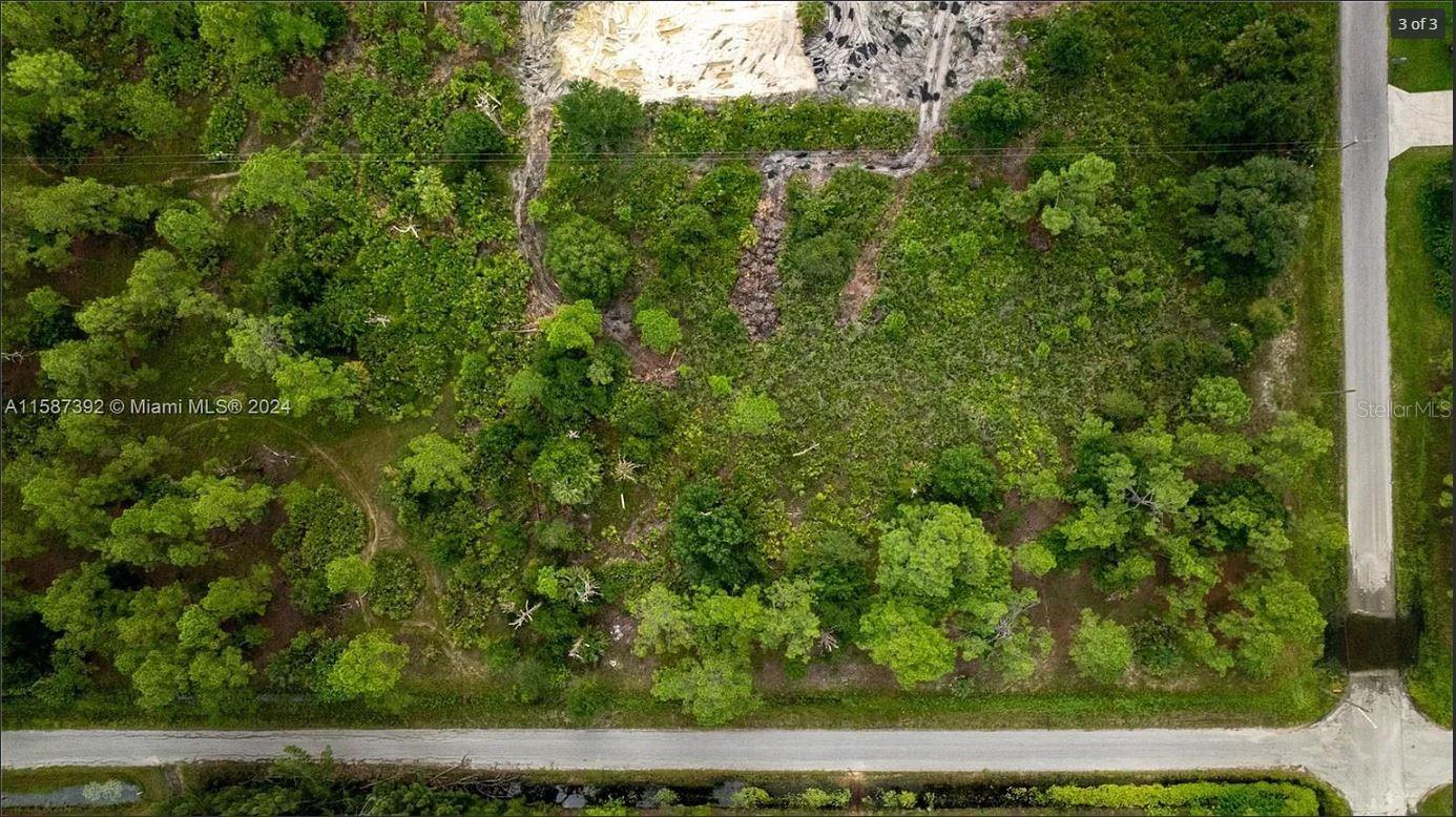 Image 3 of 3 For 1617 Jackson Avenue