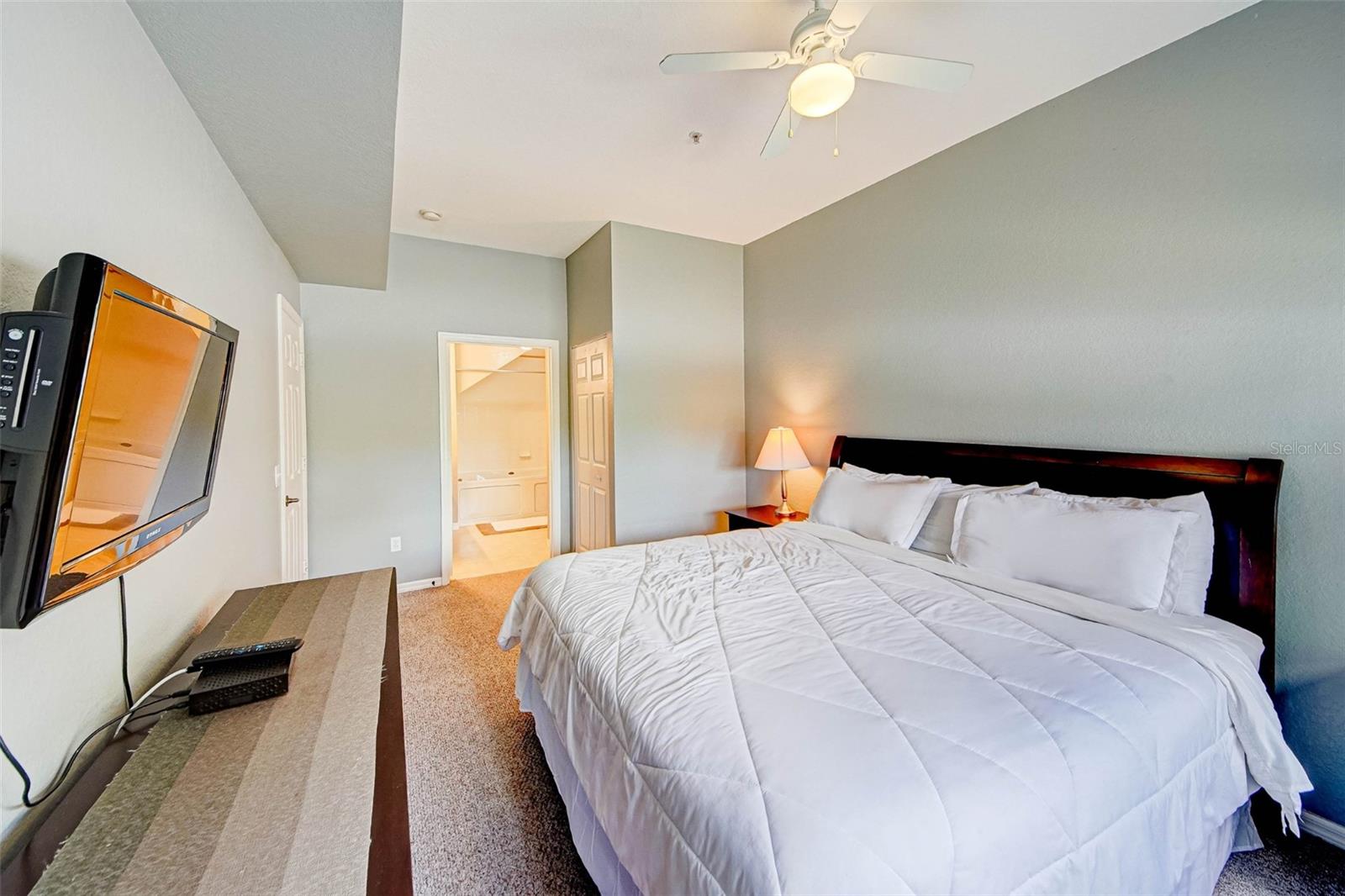 Image 10 of 26 For 2610 Lodi Circle 107