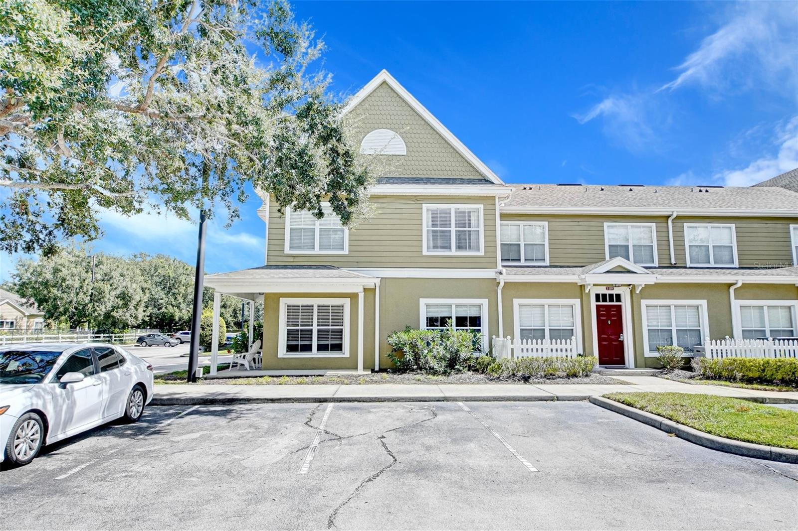 Image 23 of 26 For 2610 Lodi Circle 107