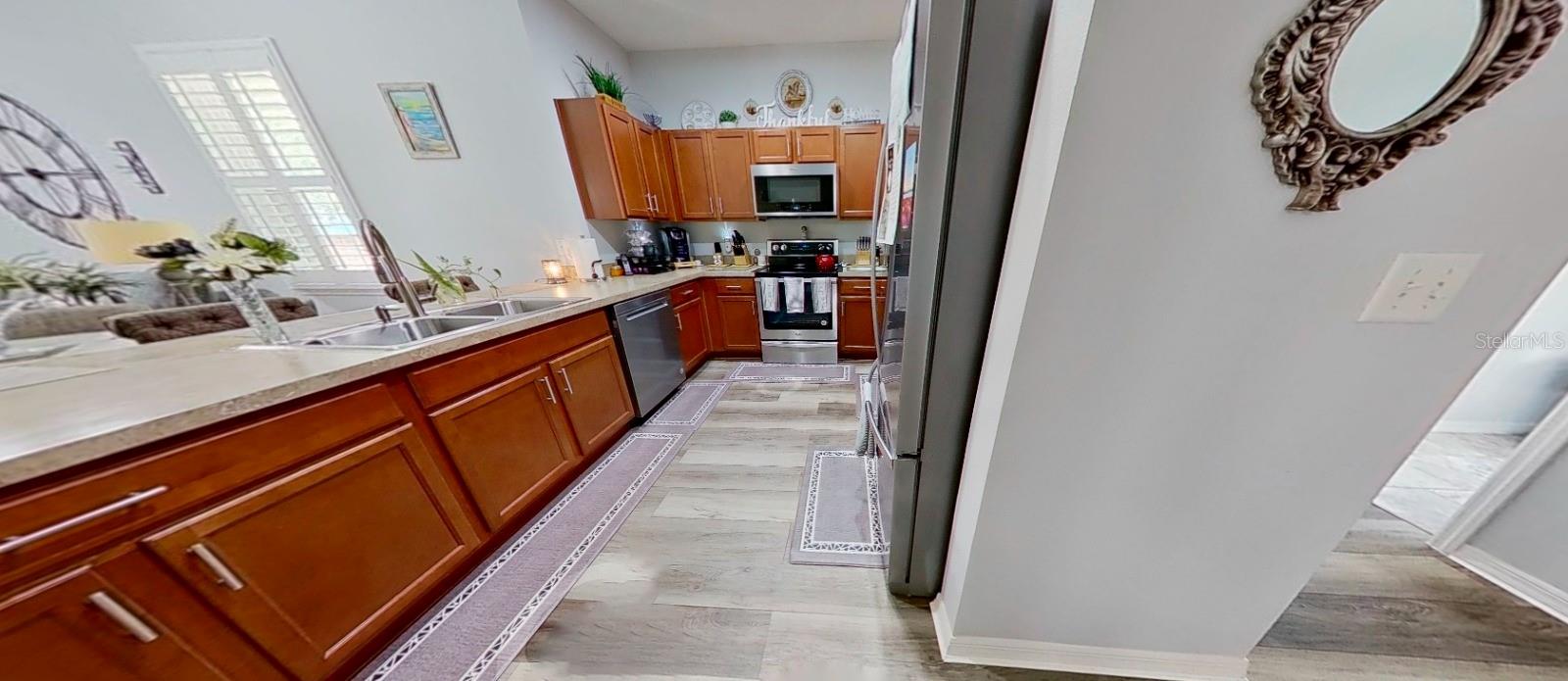 Image 15 of 19 For 1773 Barton Towne Circle