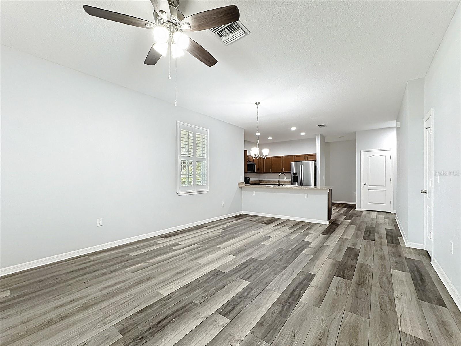 Image 22 of 46 For 1773 Barton Towne Circle