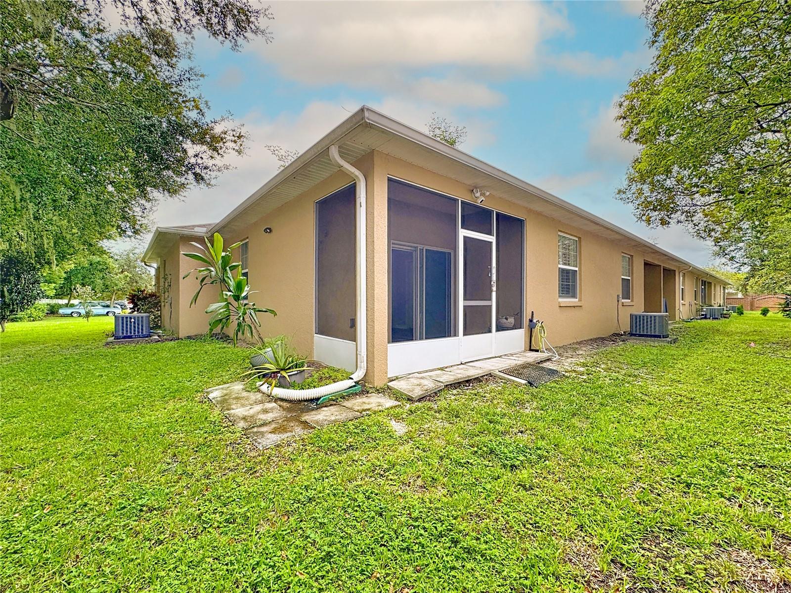 Image 33 of 46 For 1773 Barton Towne Circle