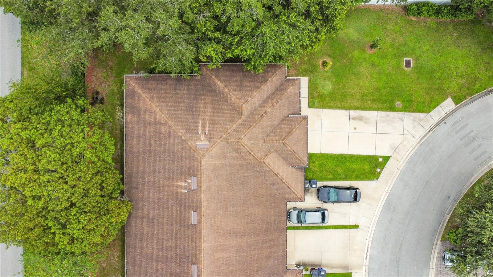 Image 35 of 46 For 1773 Barton Towne Circle