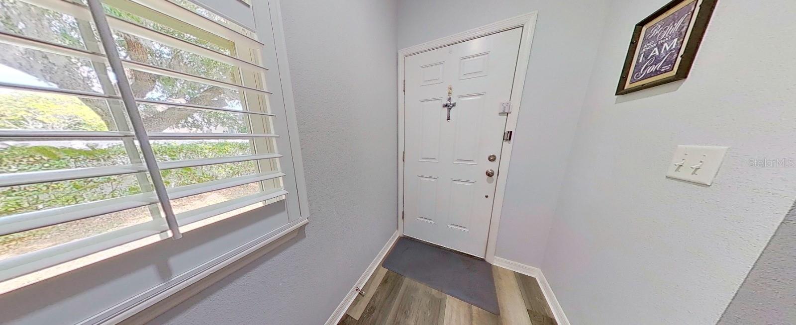 Image 8 of 19 For 1773 Barton Towne Circle
