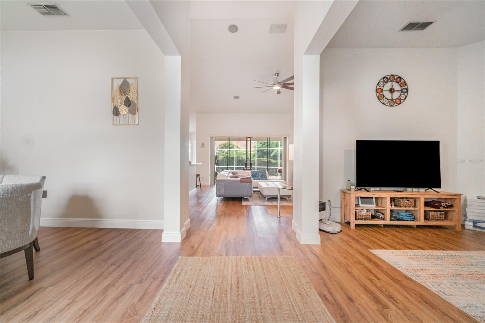 Image 6 of 44 For 8603 Wild Cherry Court
