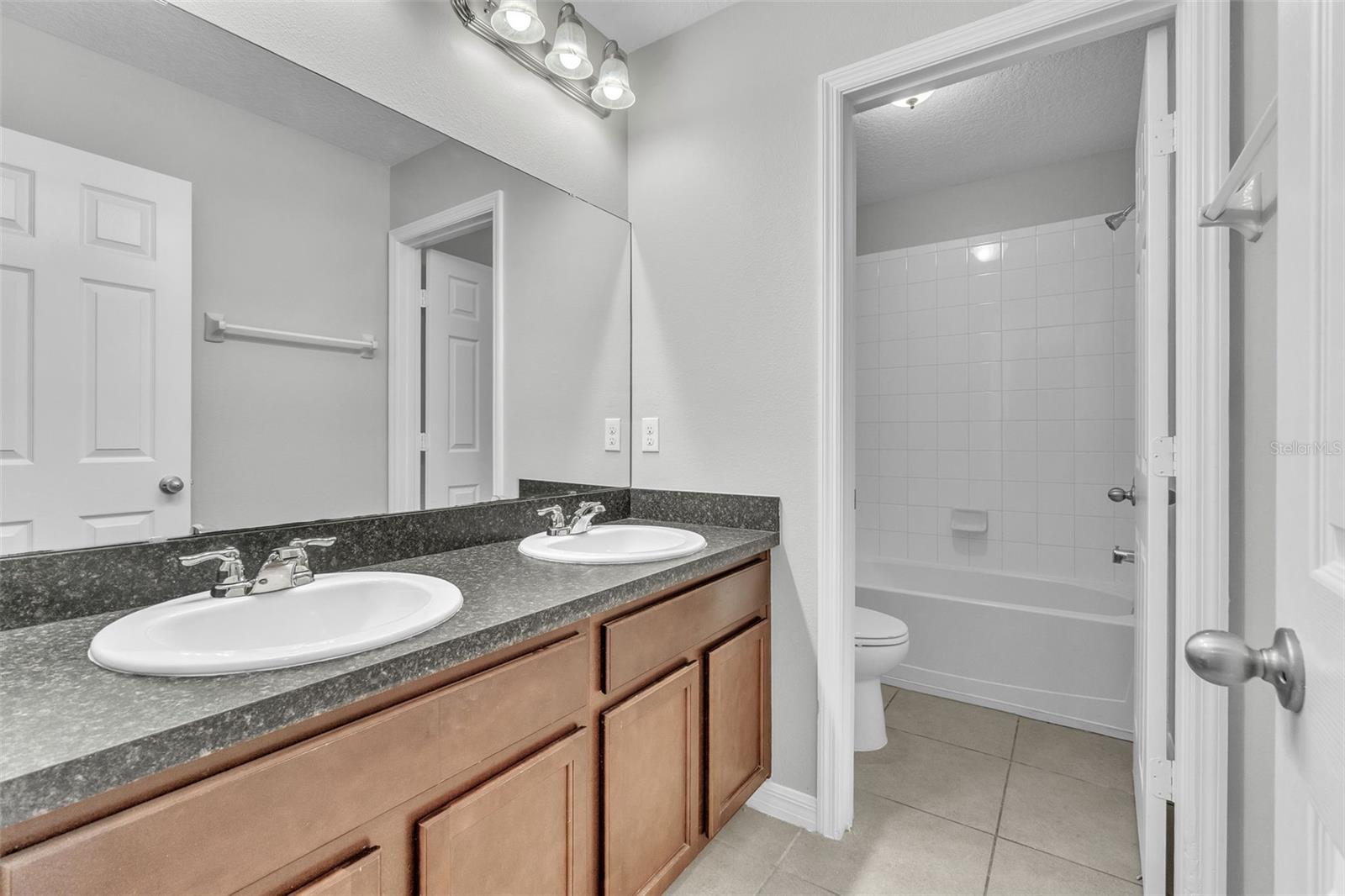 Image 31 of 48 For 8044 Wood Sage Drive