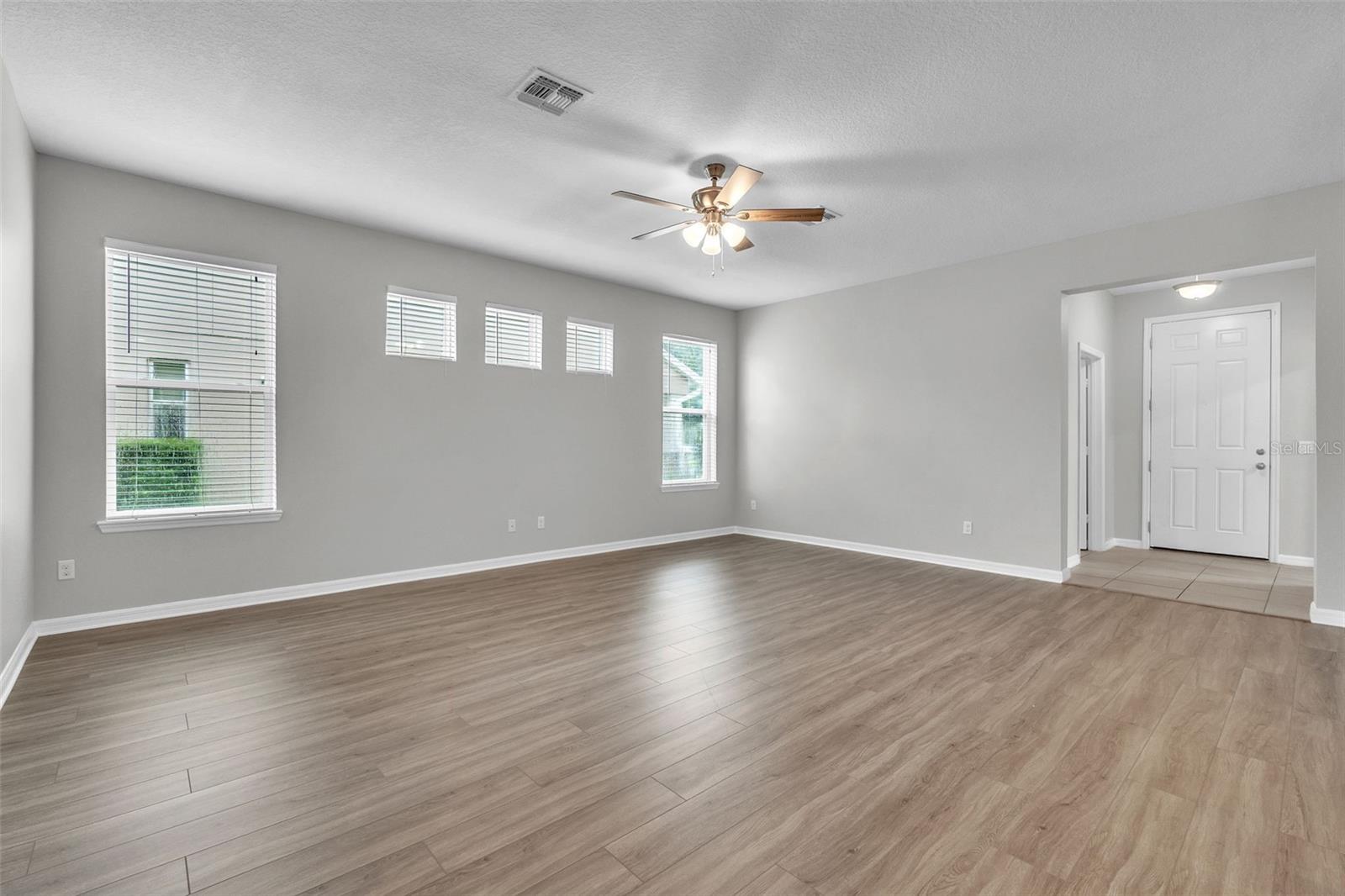 Image 6 of 48 For 8044 Wood Sage Drive